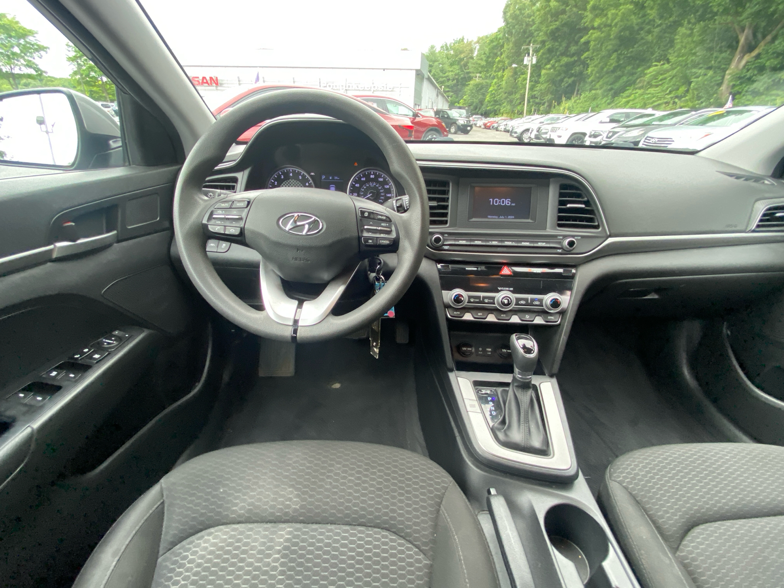 2020 Hyundai Elantra SE 10