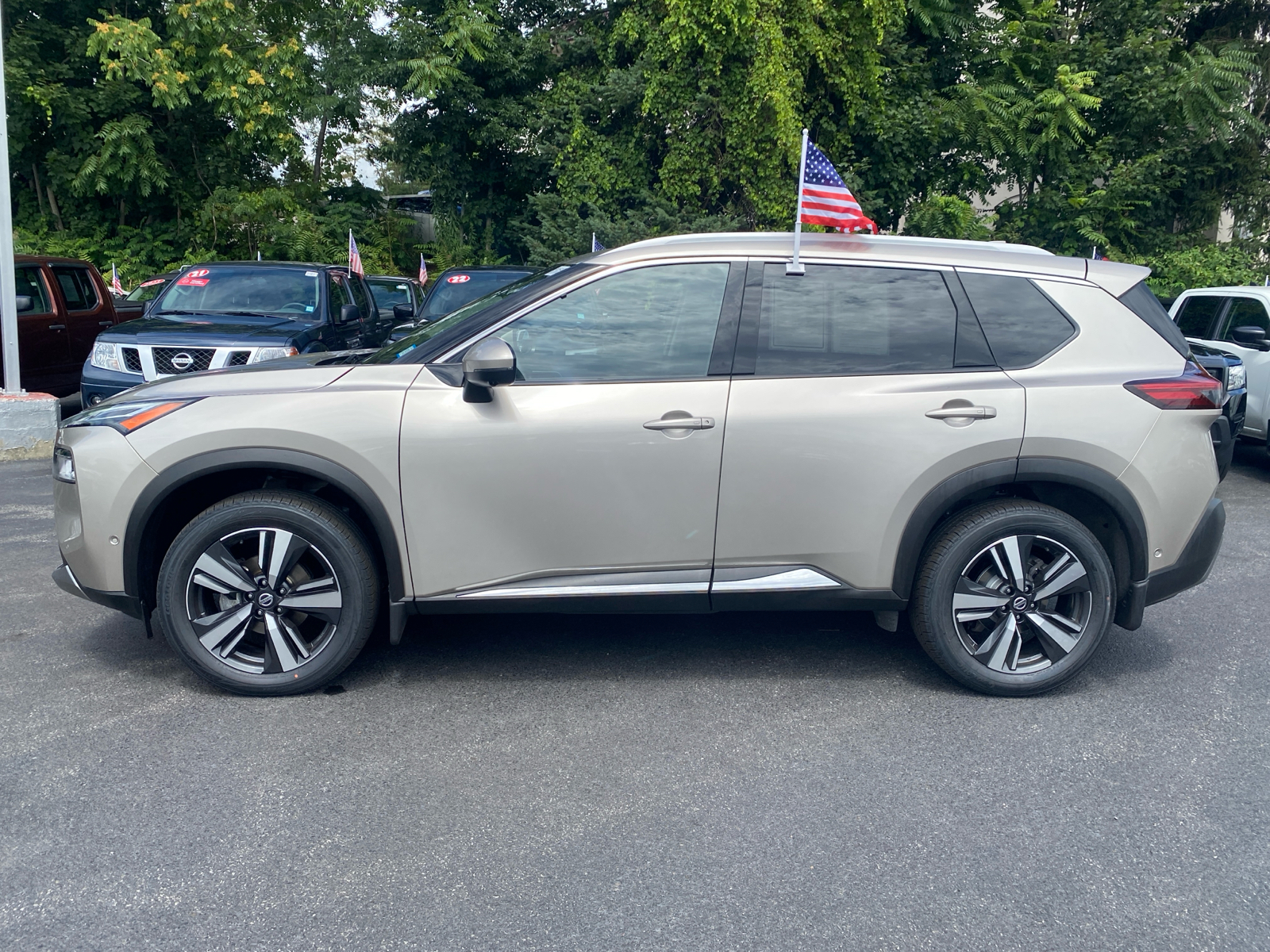 2021 Nissan Rogue Platinum 4