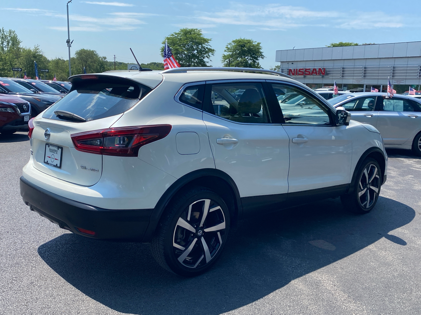 2022 Nissan Rogue Sport SL 7