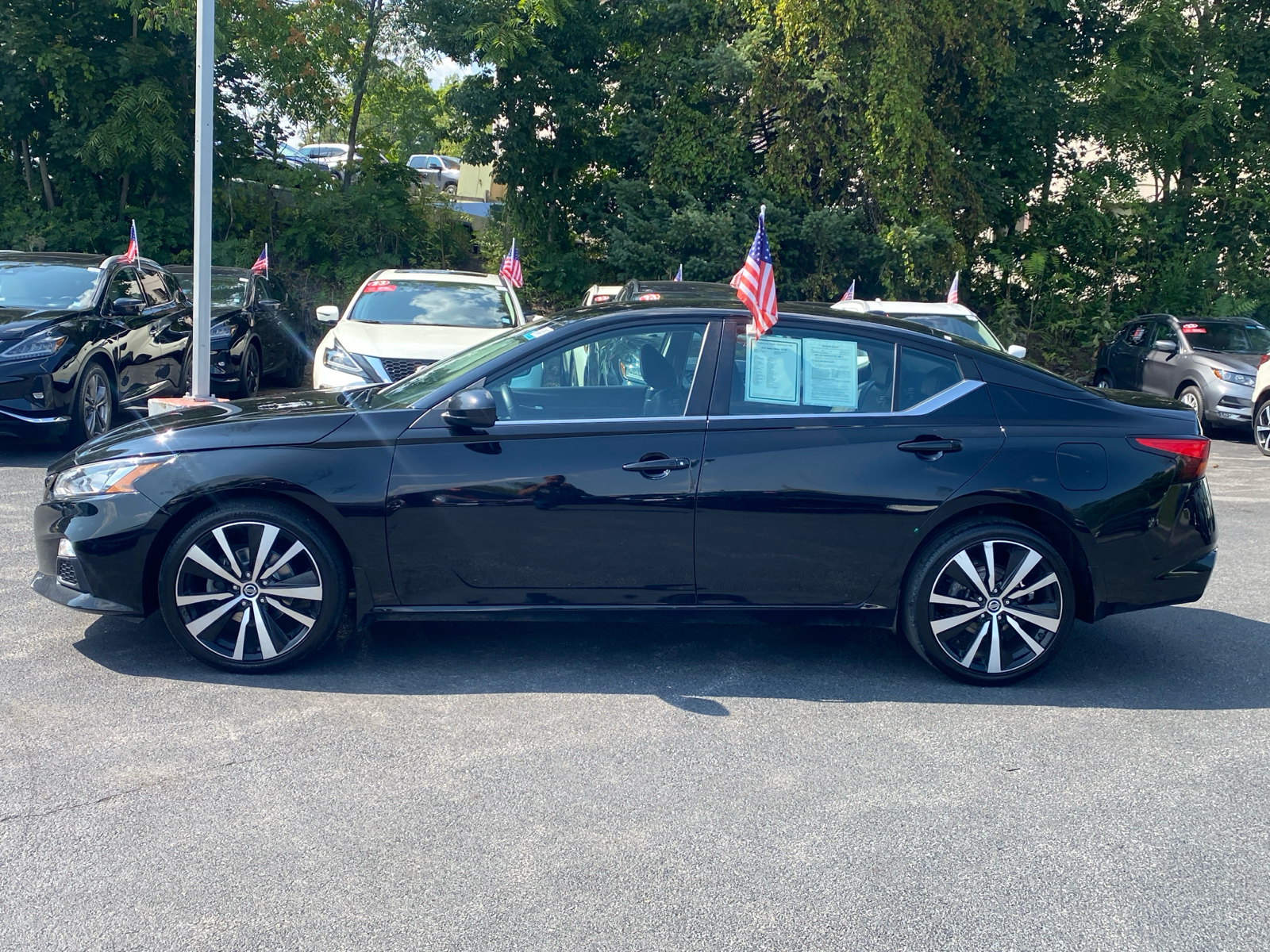 2019 Nissan Altima 2.5 SR 4