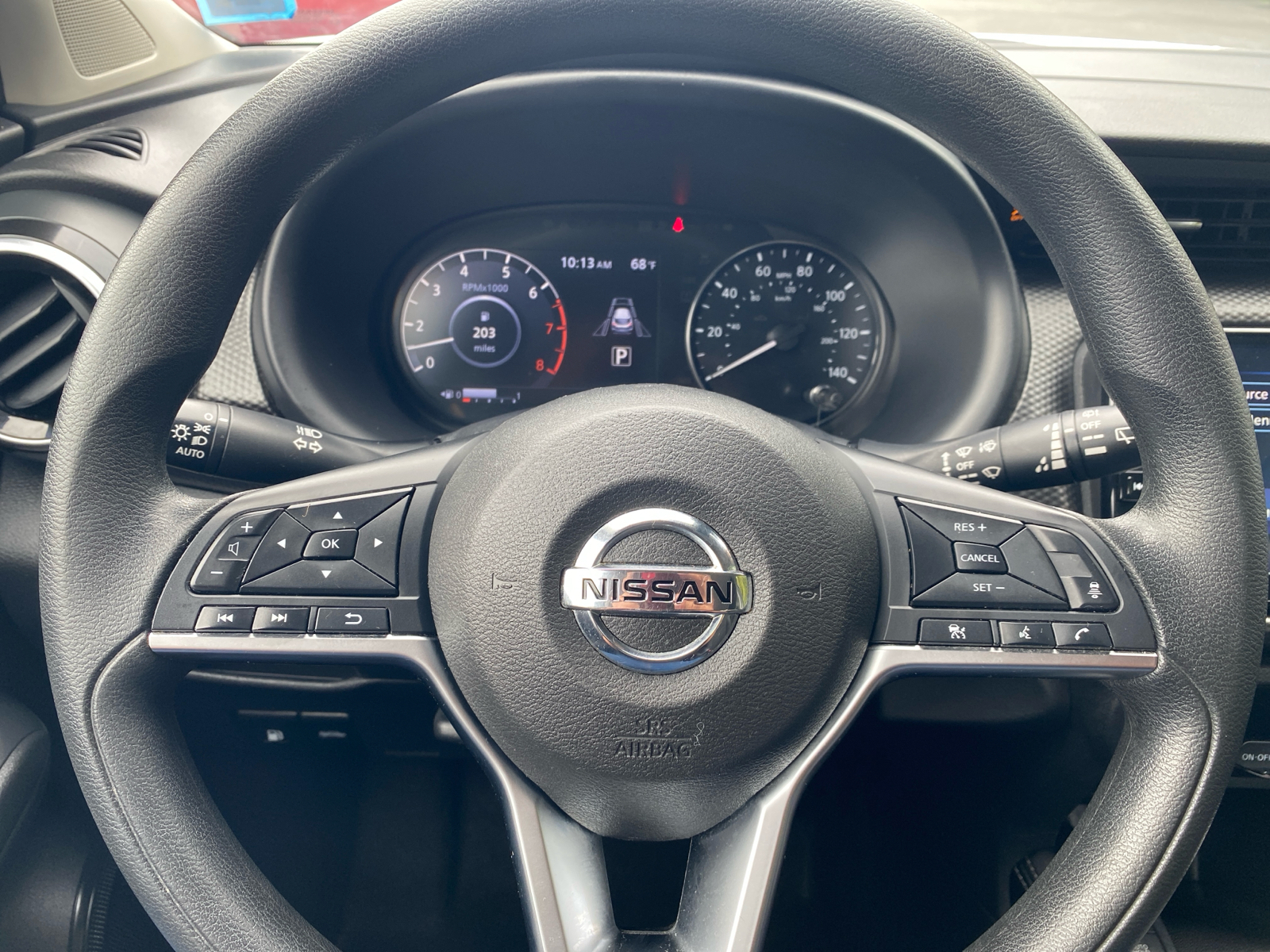 2021 Nissan Kicks SV 12