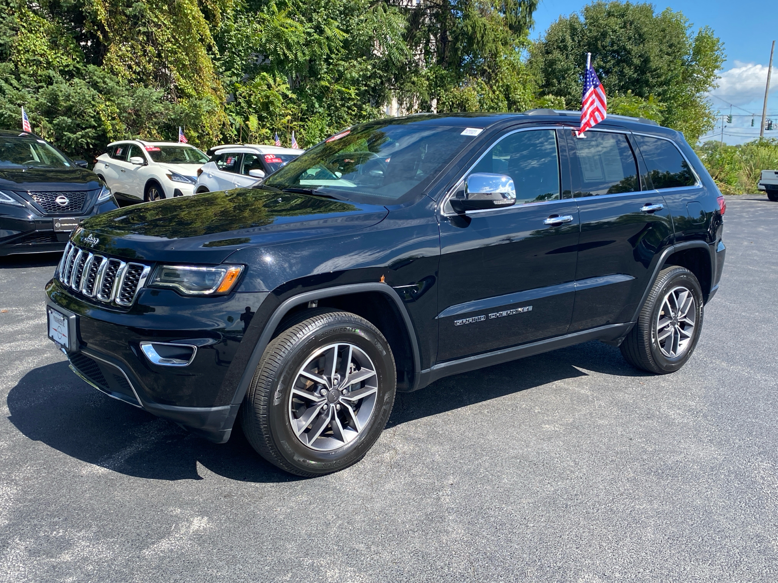 2021 Jeep Grand Cherokee Limited 3