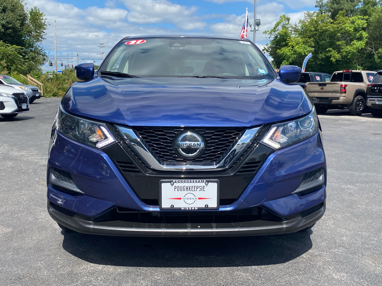 2021 Nissan Rogue Sport S 2