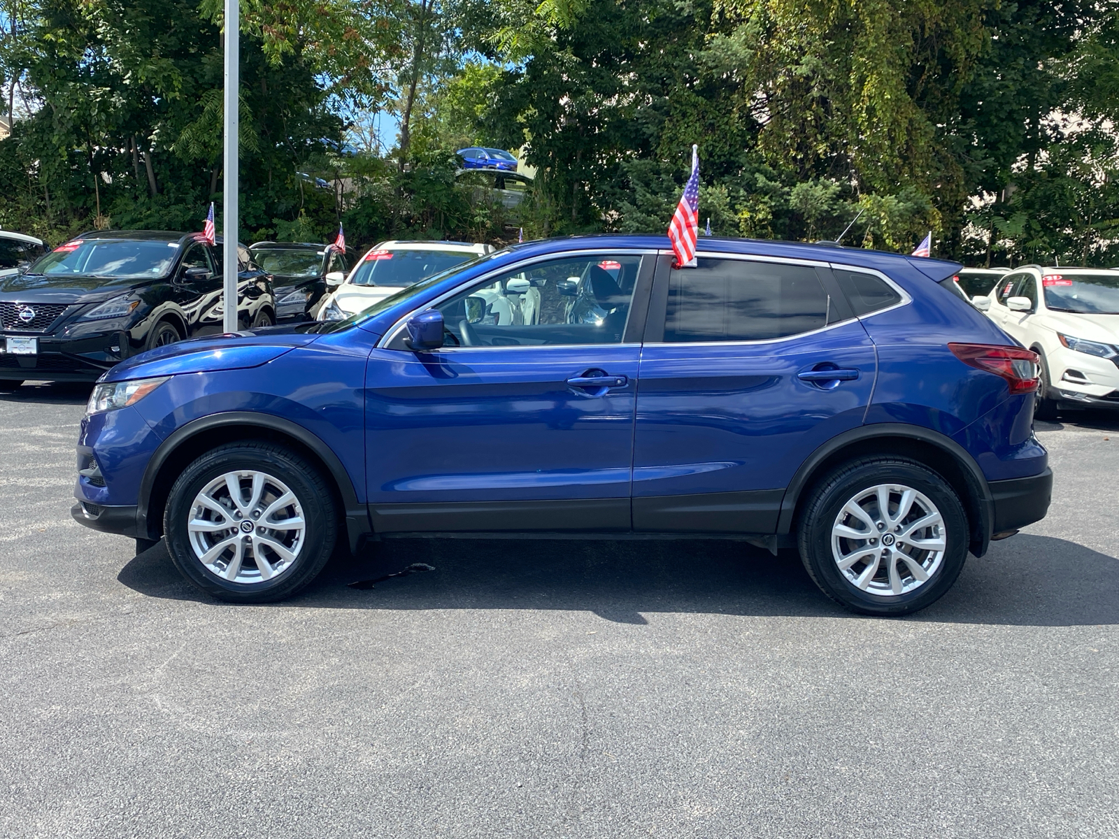 2021 Nissan Rogue Sport S 4