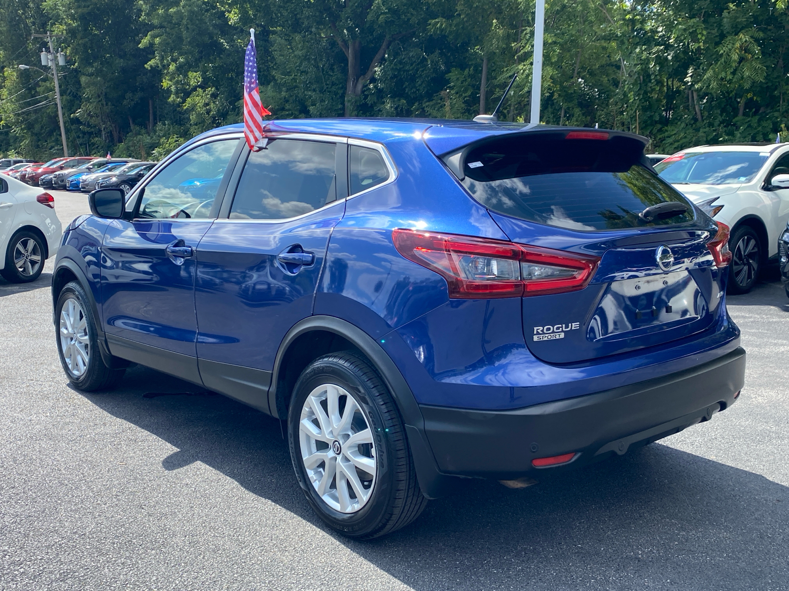 2021 Nissan Rogue Sport S 5