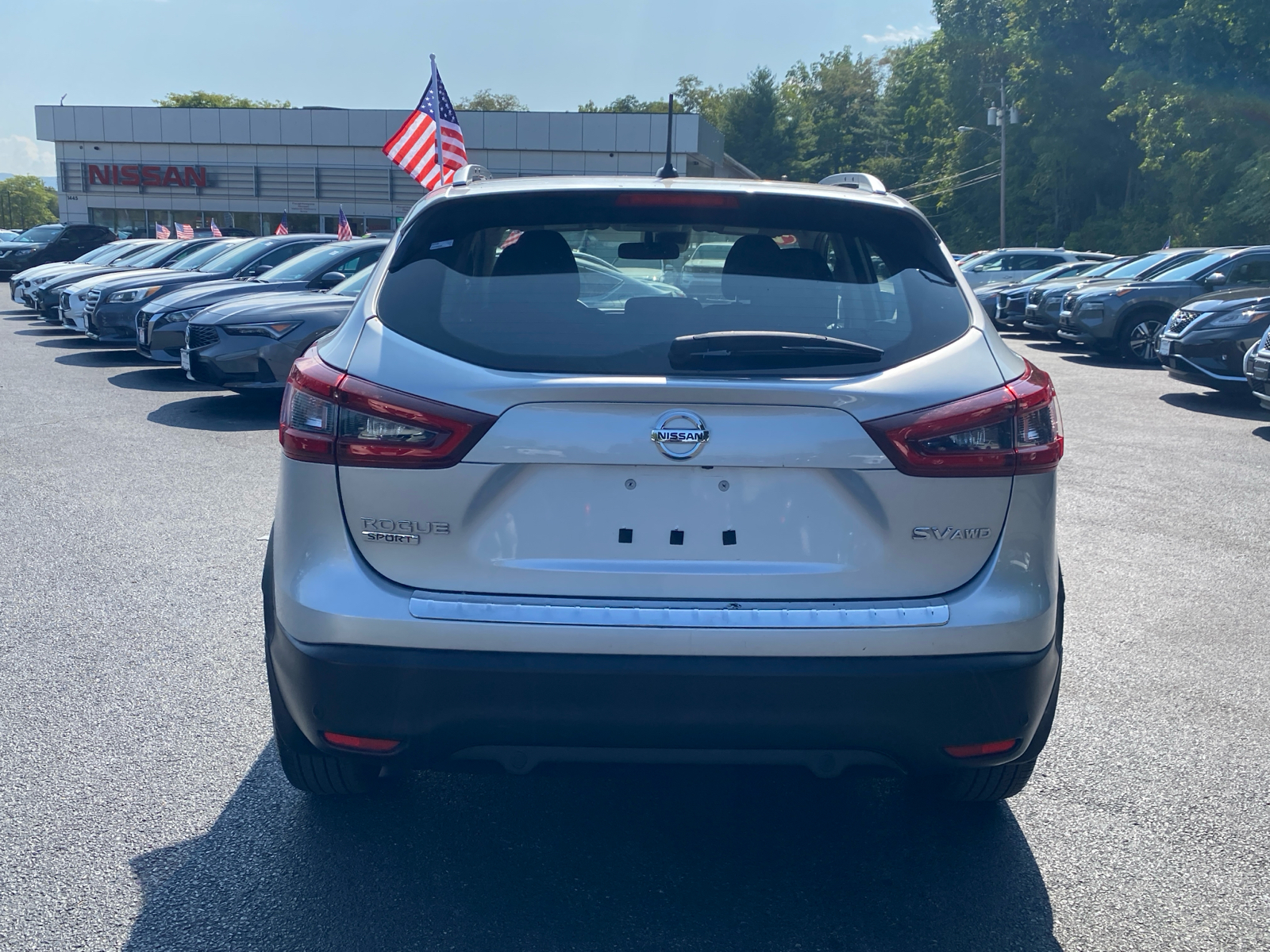 2021 Nissan Rogue Sport SV 6