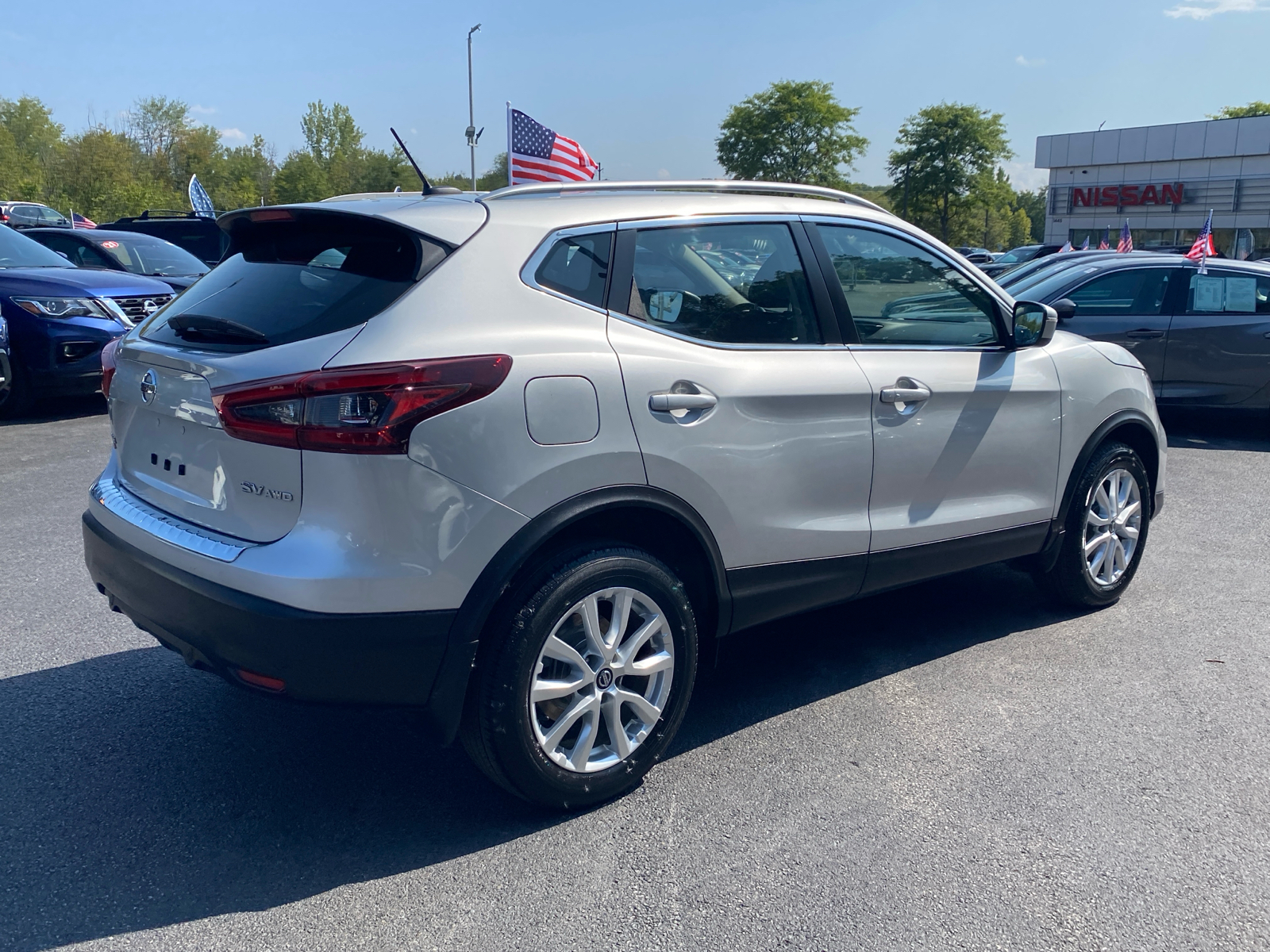 2021 Nissan Rogue Sport SV 7