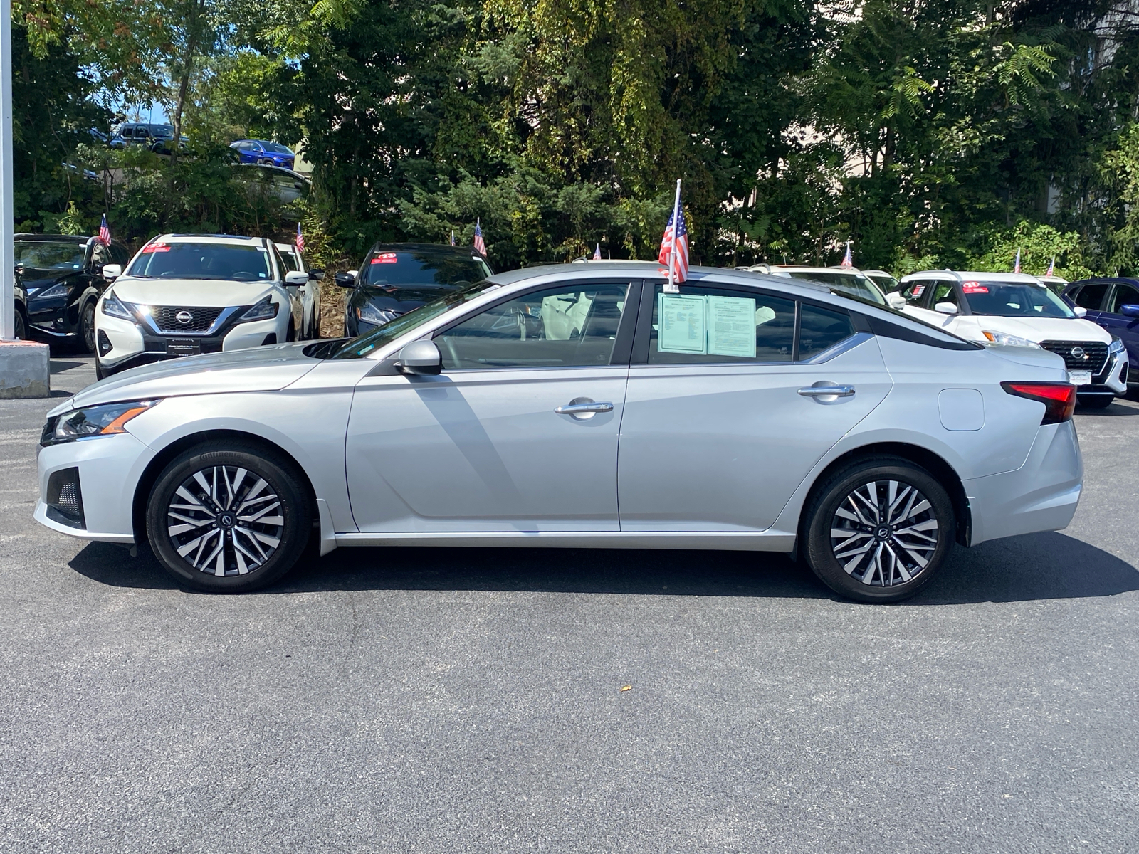 2023 Nissan Altima 2.5 SV 4