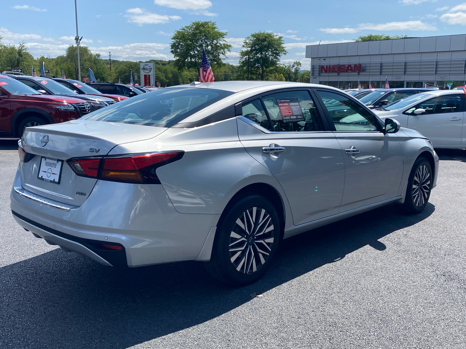 2023 Nissan Altima 2.5 SV 7