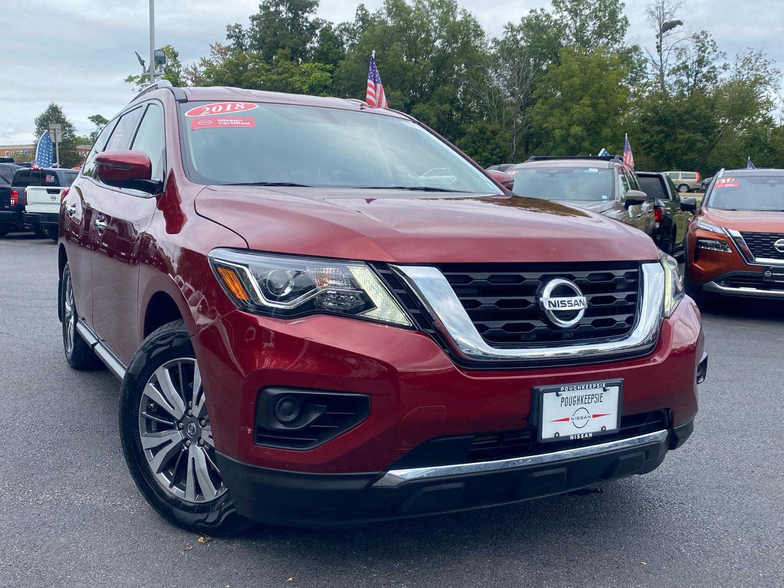 2018 Nissan Pathfinder S 1