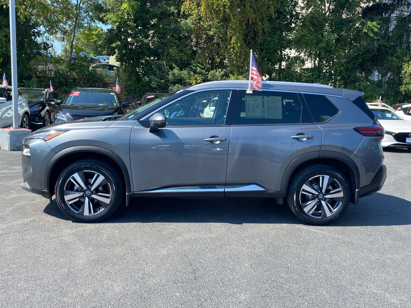 2021 Nissan Rogue SL 4