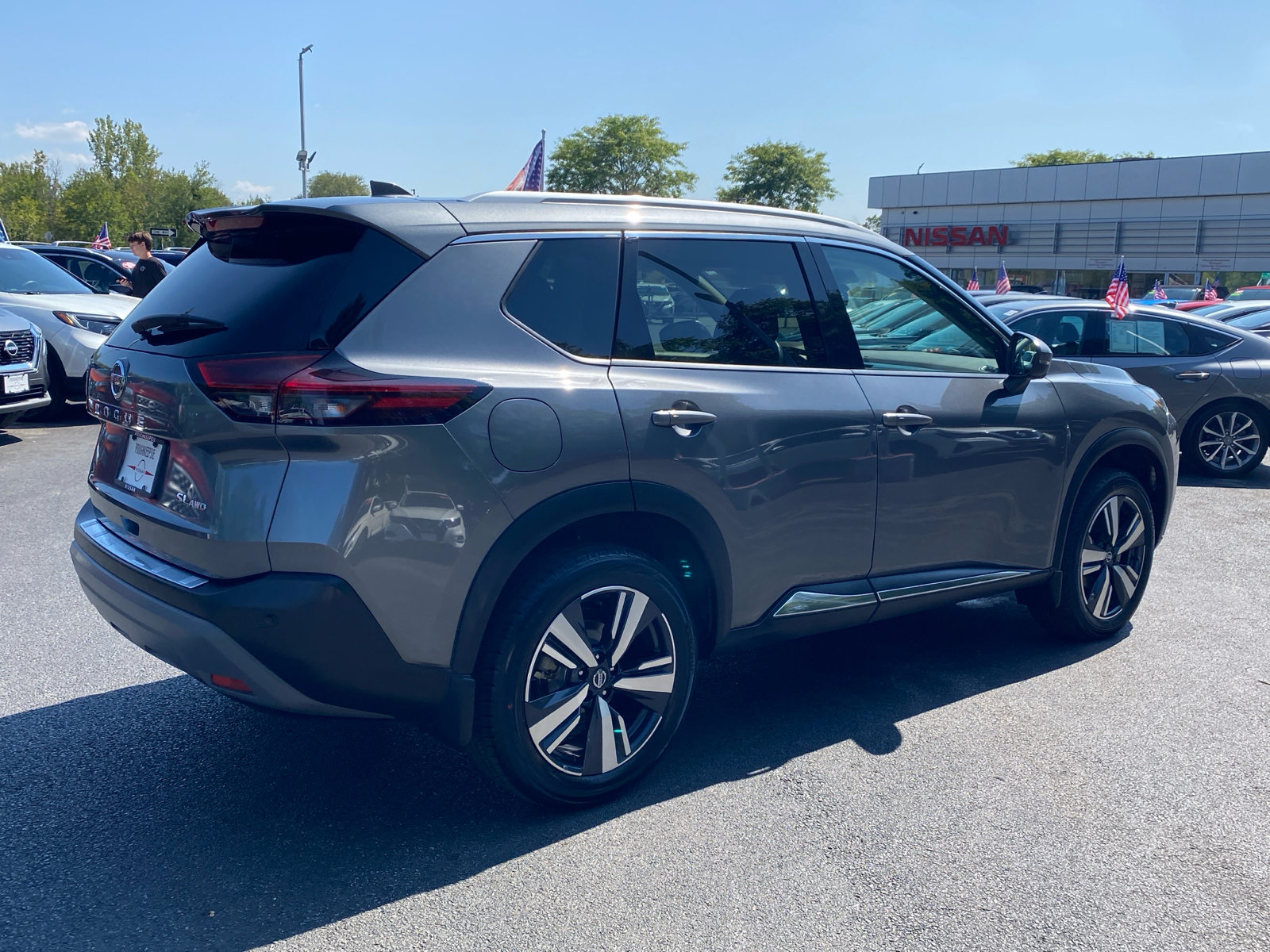 2021 Nissan Rogue SL 7