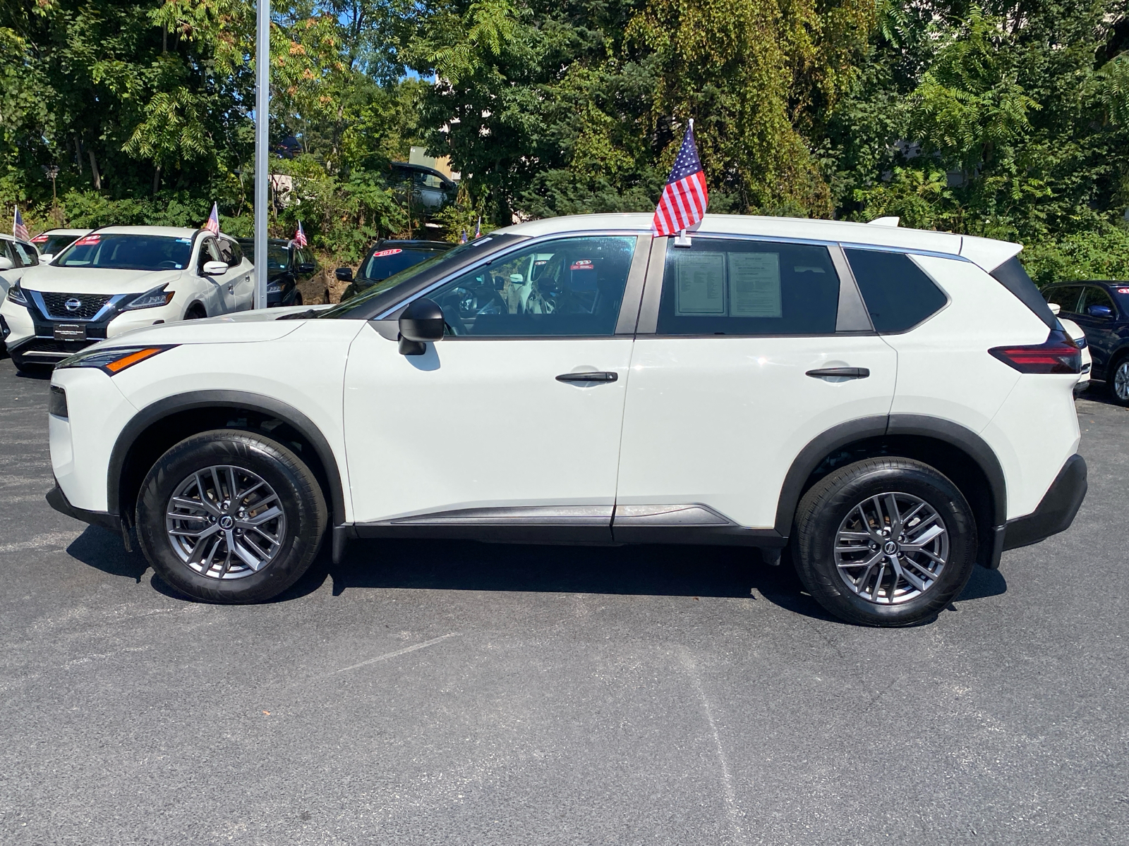 2021 Nissan Rogue S 4