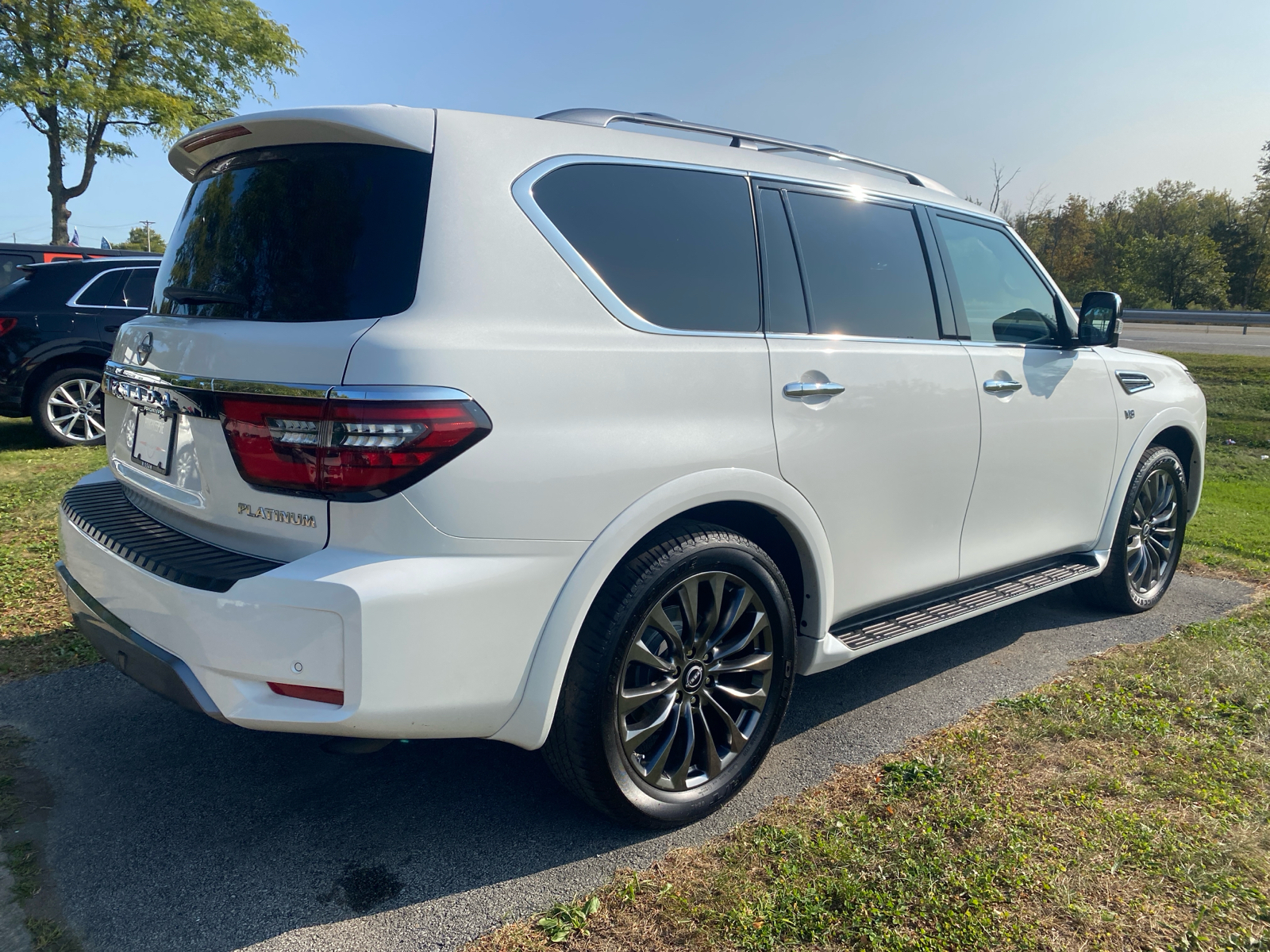 2022 Nissan Armada Platinum 7