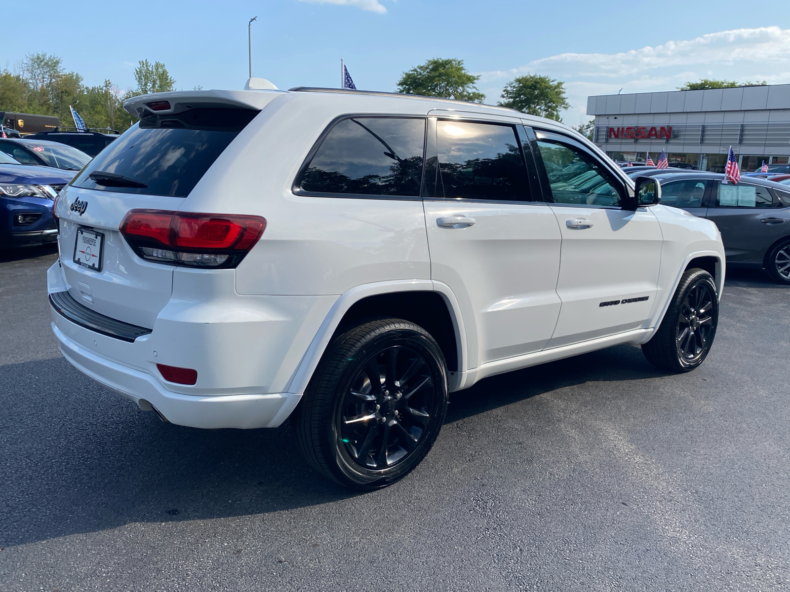 2018 Jeep Grand Cherokee Altitude 7