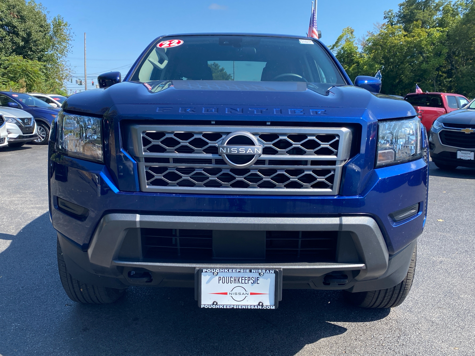 2022 Nissan Frontier SV 2