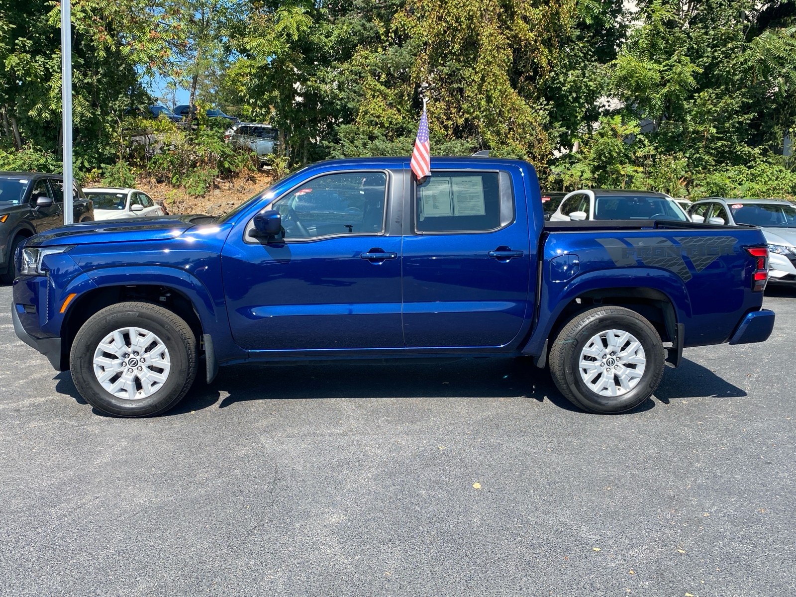 2022 Nissan Frontier SV 4