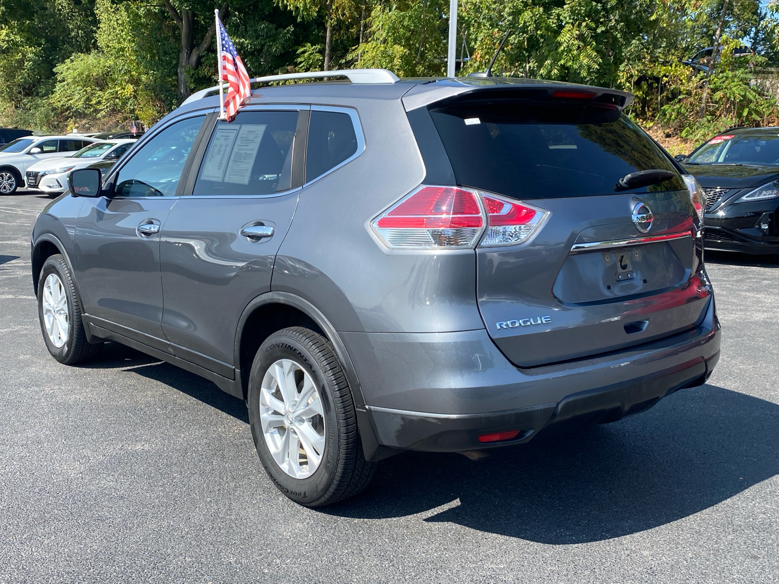 2016 Nissan Rogue SV 5