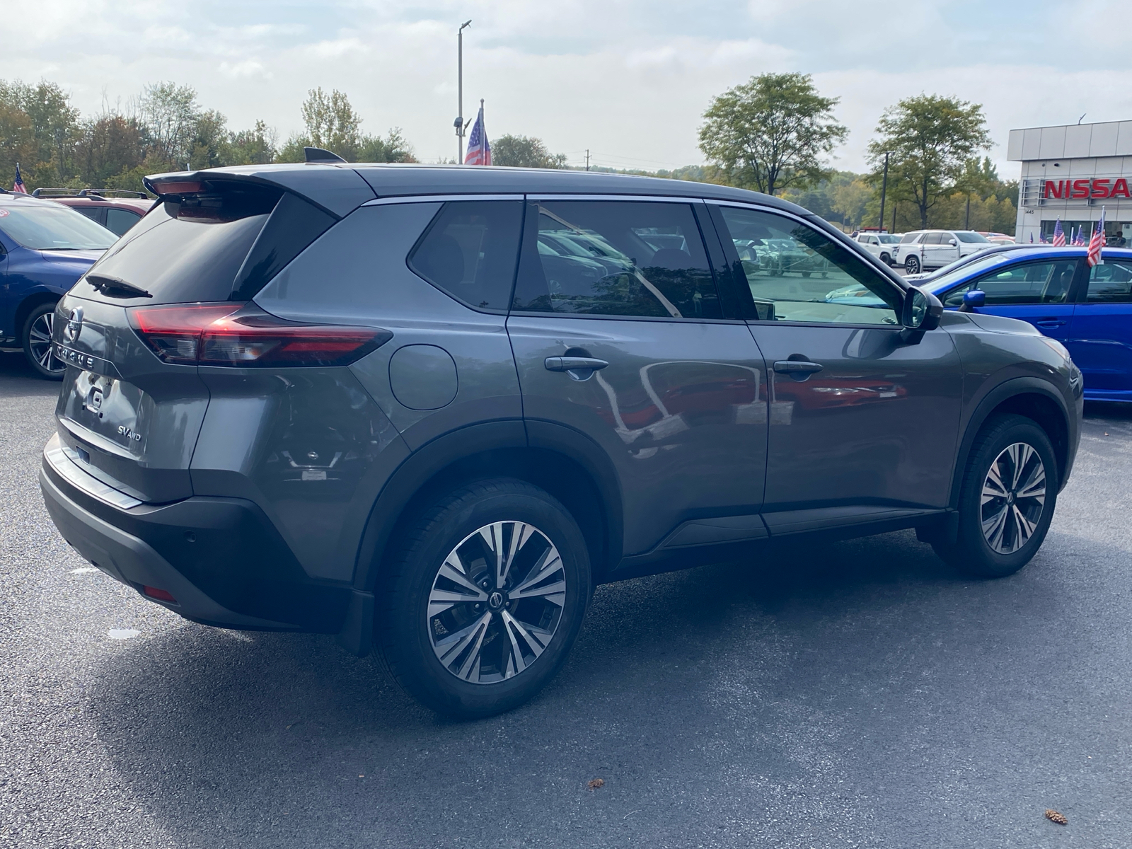 2021 Nissan Rogue SV 6