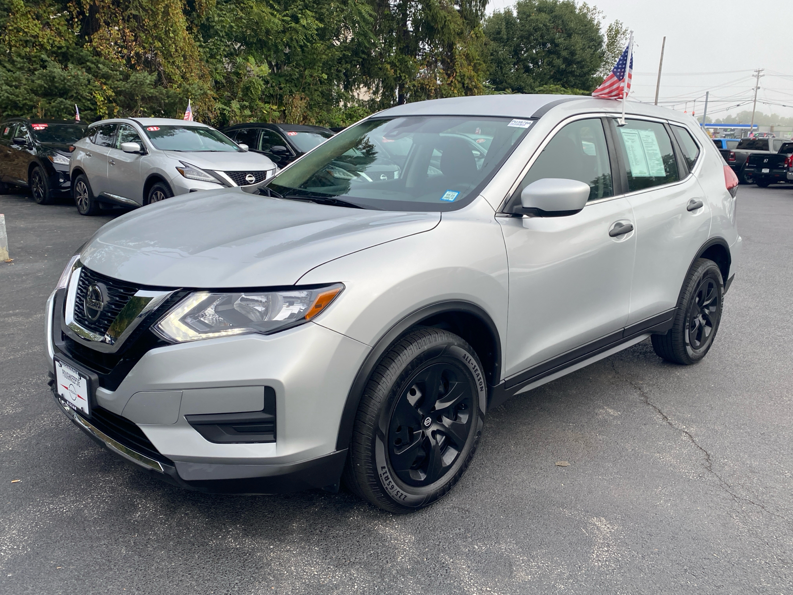 2019 Nissan Rogue S 3