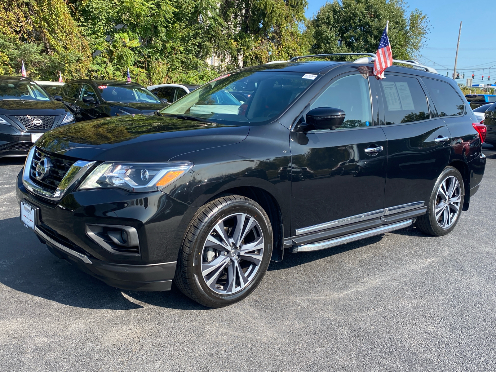 2019 Nissan Pathfinder Platinum 3