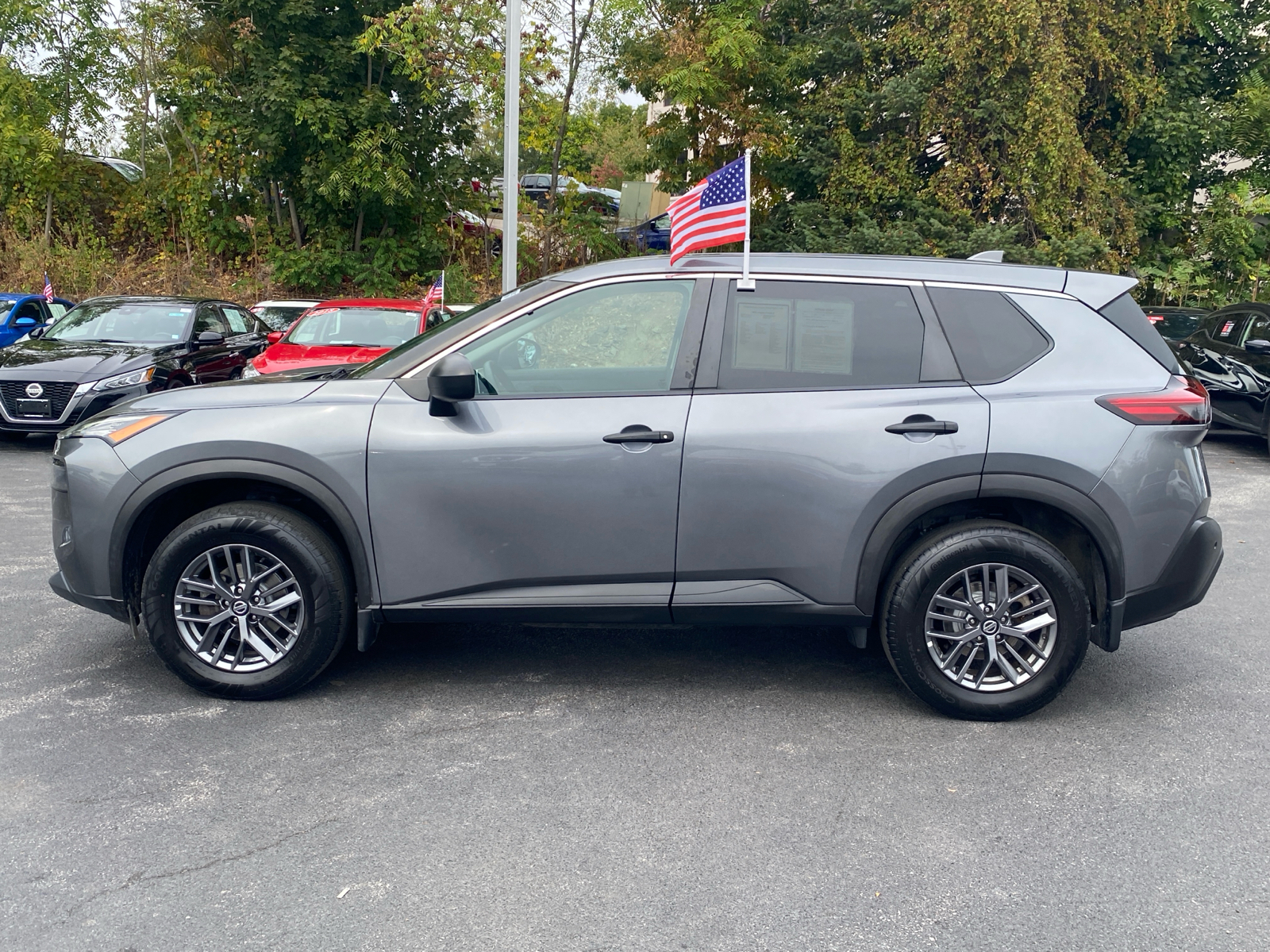 2021 Nissan Rogue S 4