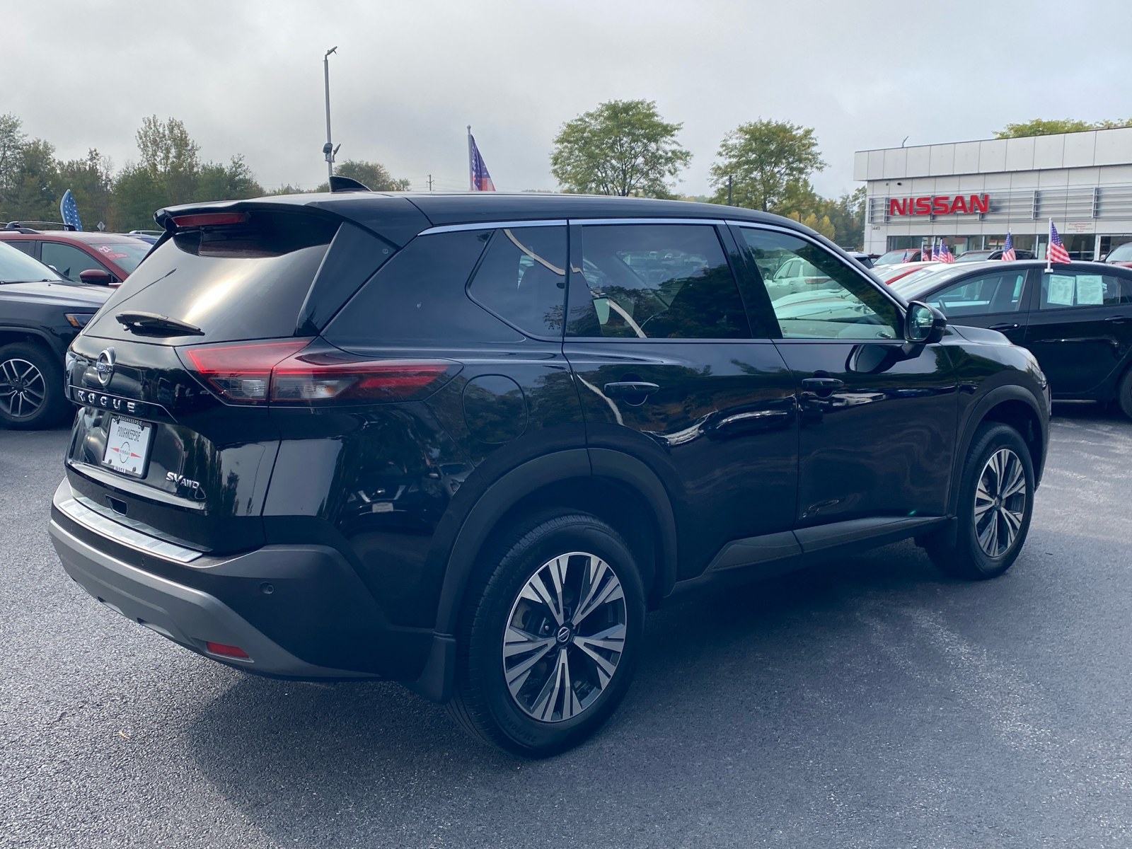 2021 Nissan Rogue SV 7