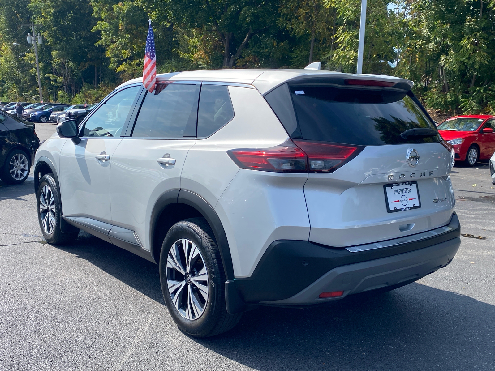 2021 Nissan Rogue SV 5