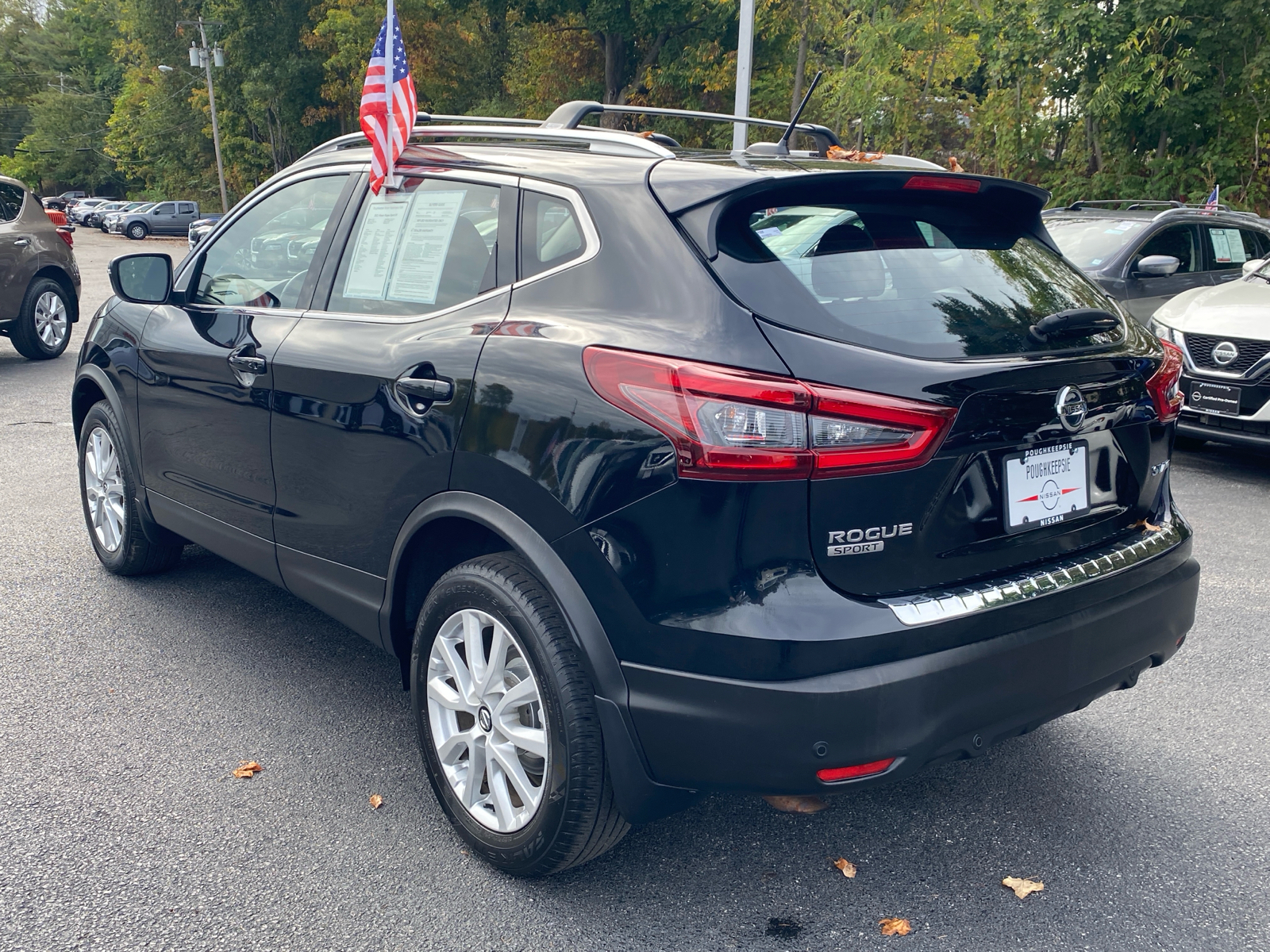 2021 Nissan Rogue Sport SV 5