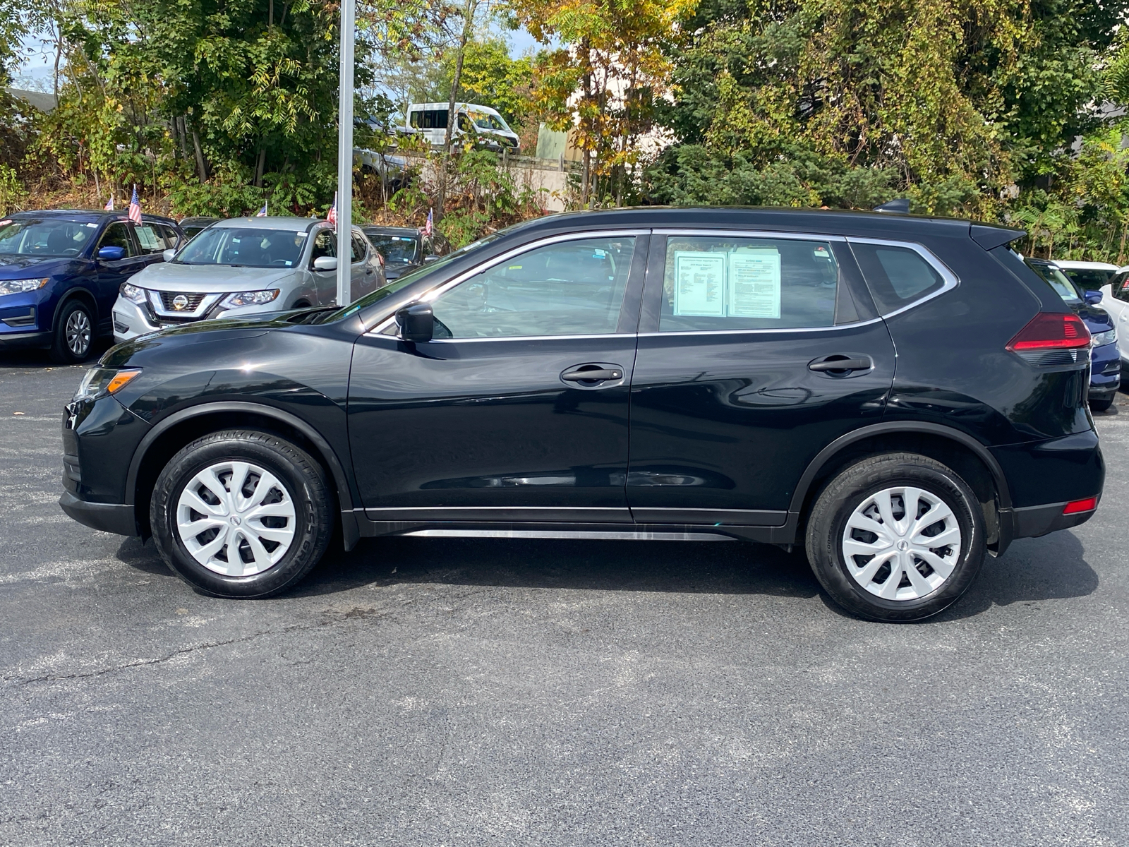 2020 Nissan Rogue S 4