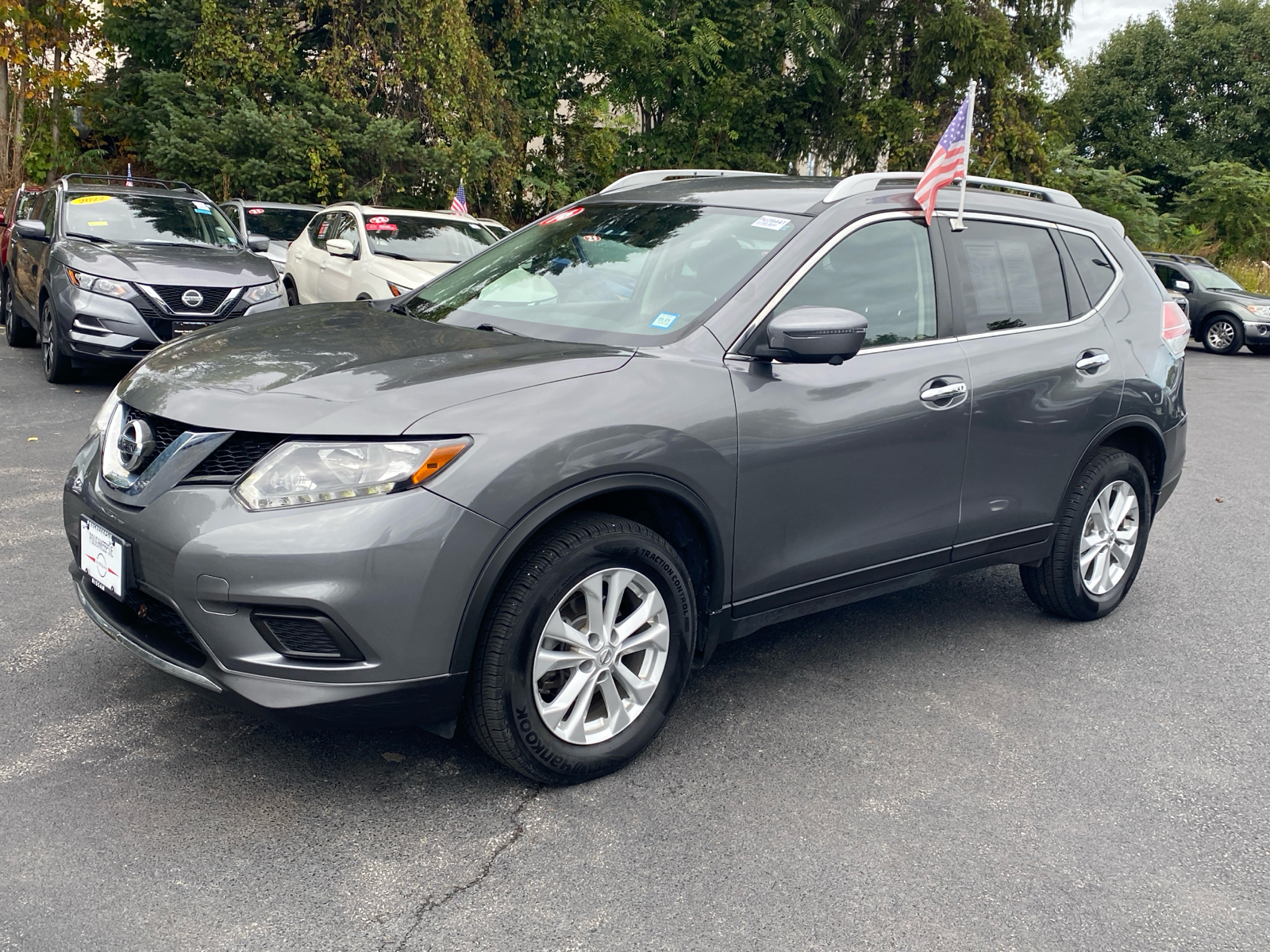 2016 Nissan Rogue SV 3