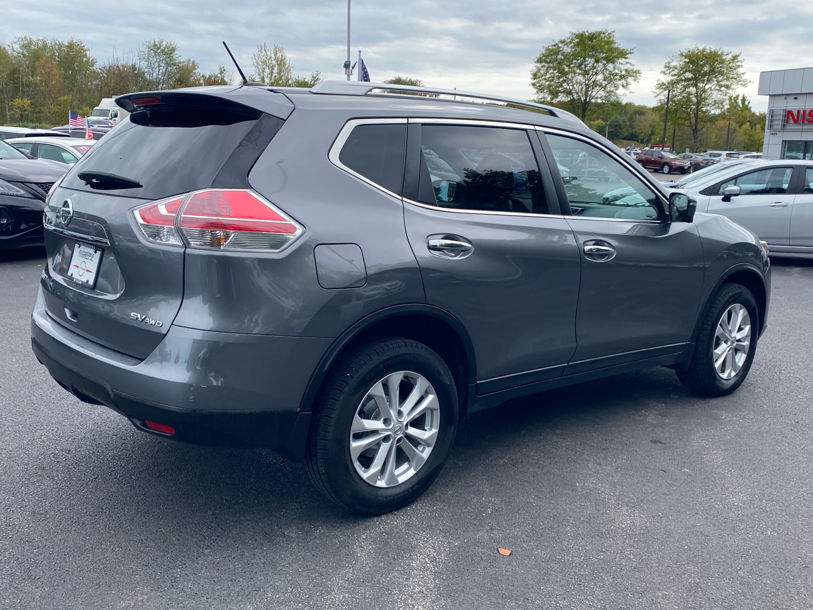 2016 Nissan Rogue SV 7