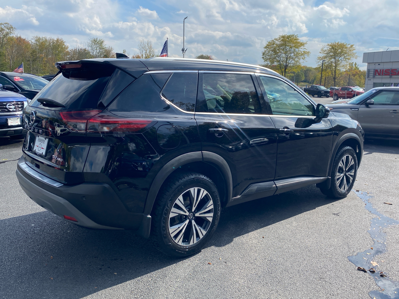 2021 Nissan Rogue SV 7