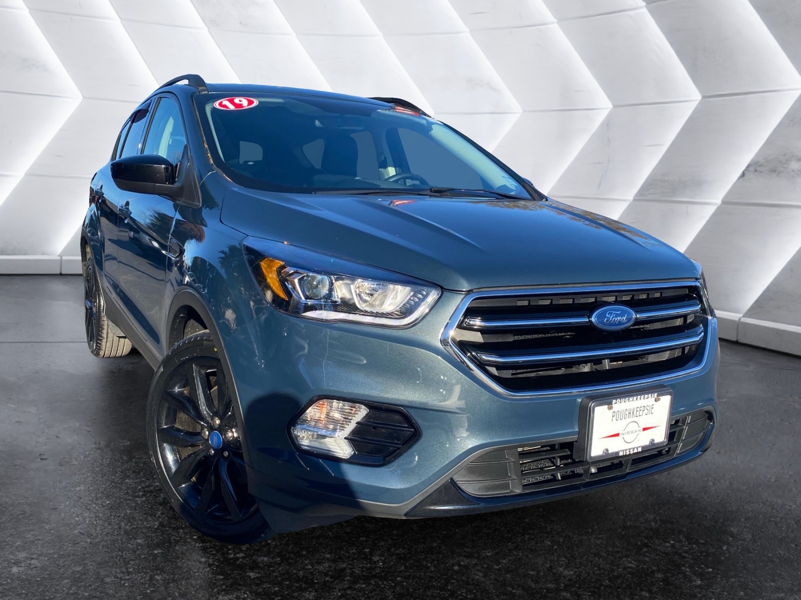 2019 Ford Escape SE 1