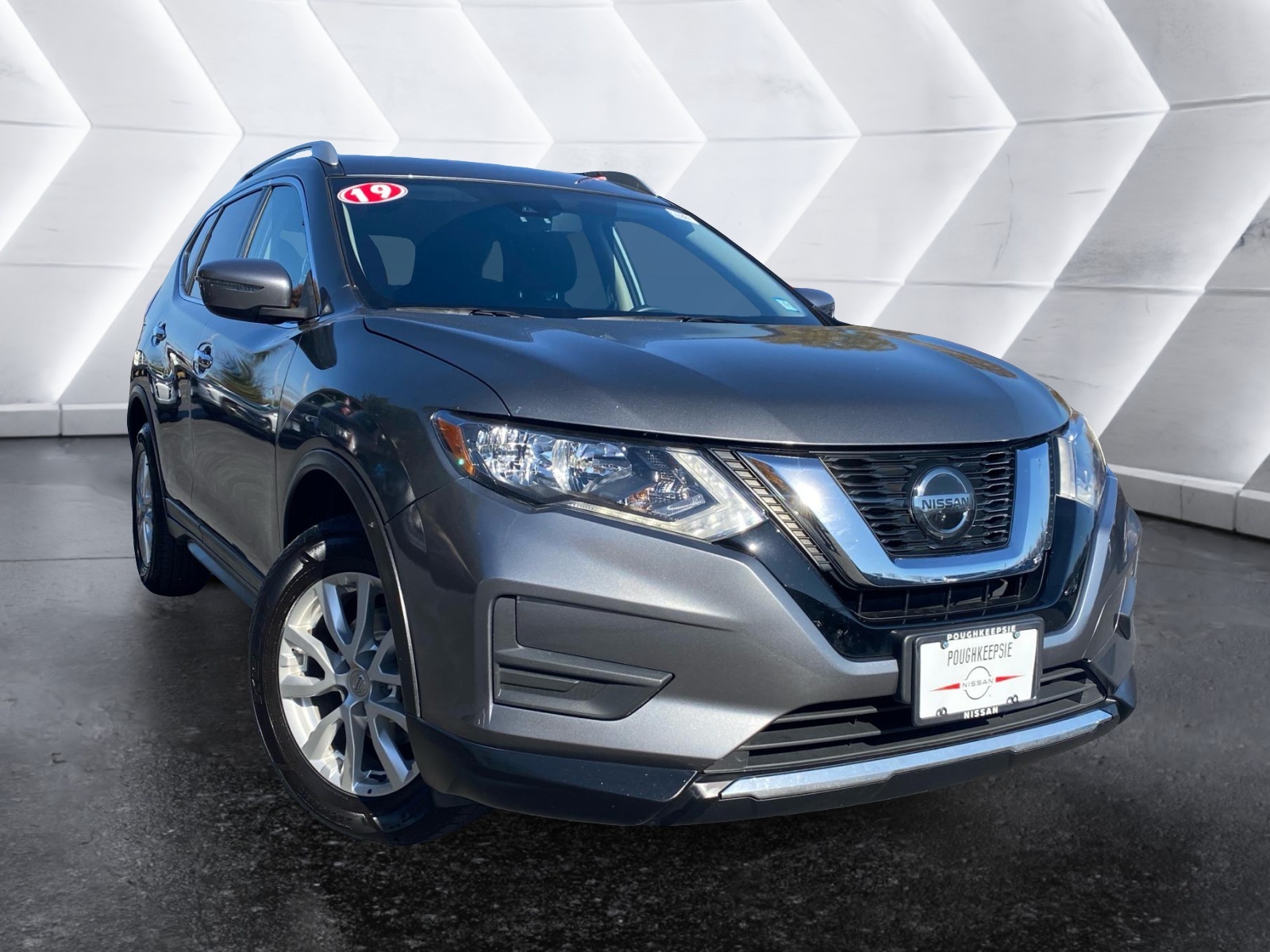 2019 Nissan Rogue S 1