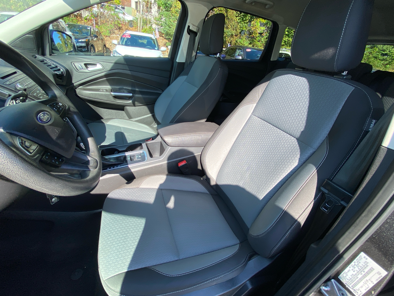 2018 Ford Escape SE 24