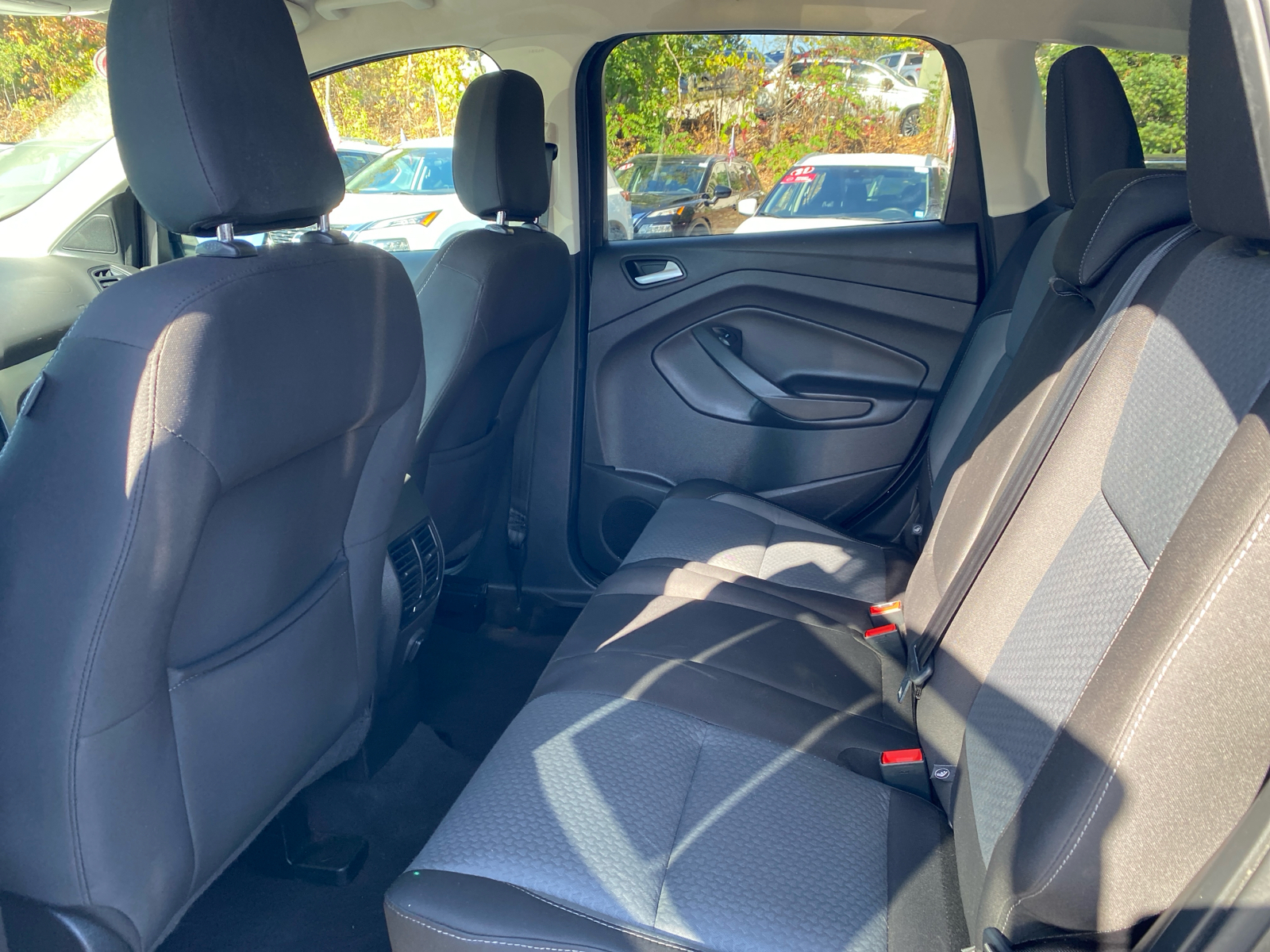 2018 Ford Escape SE 26