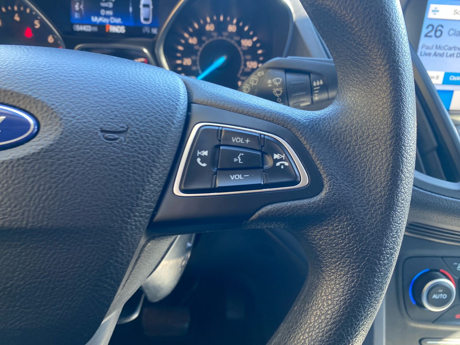 2019 Ford Escape SE 15