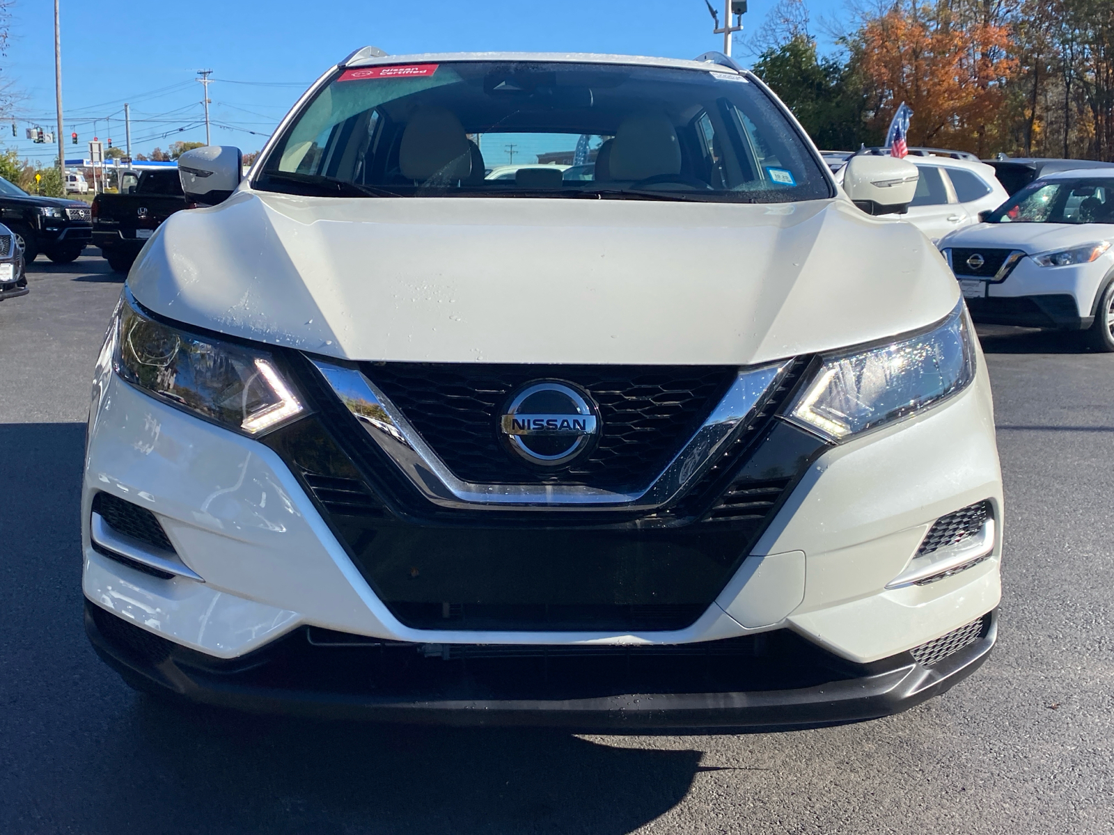 2022 Nissan Rogue Sport SL 2