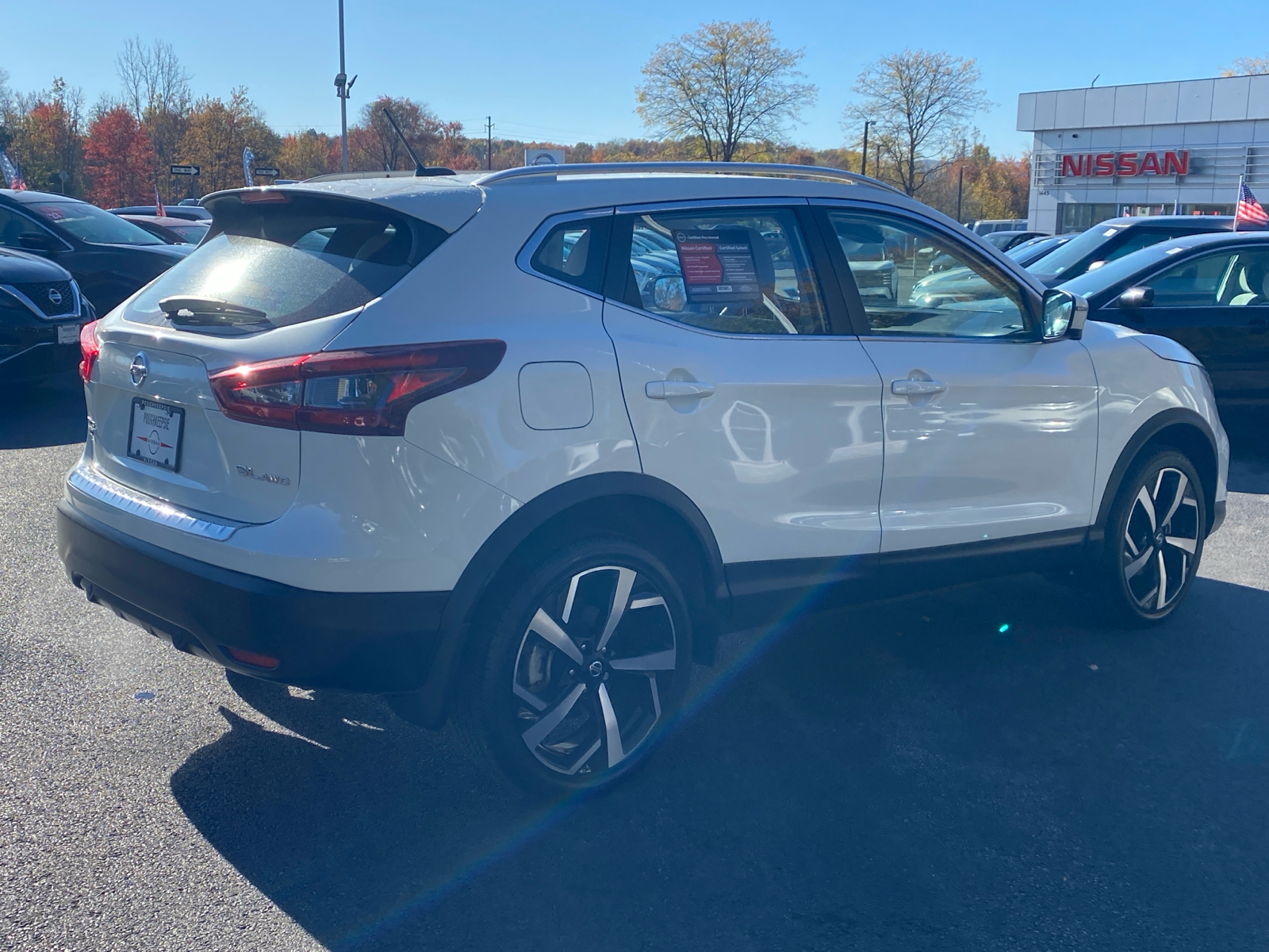 2022 Nissan Rogue Sport SL 7