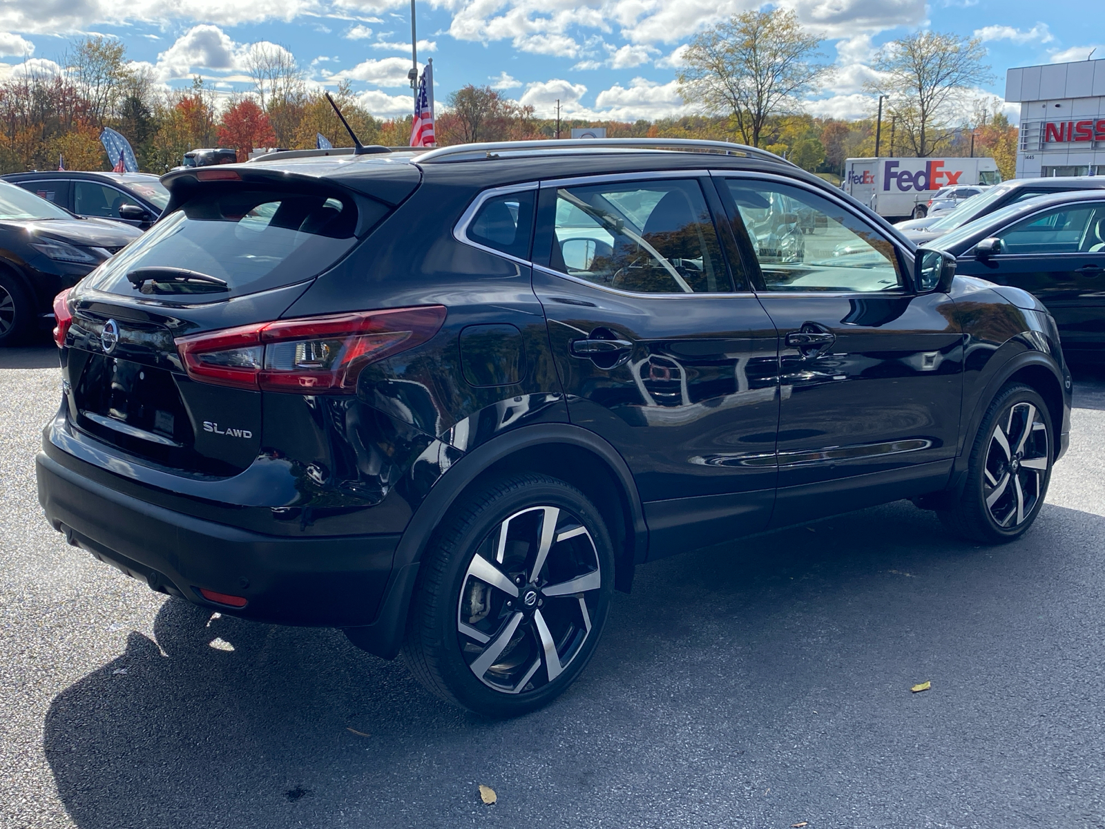 2022 Nissan Rogue Sport SL 7