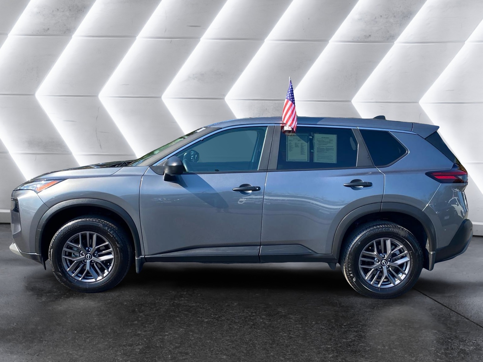 2023 Nissan Rogue S 4