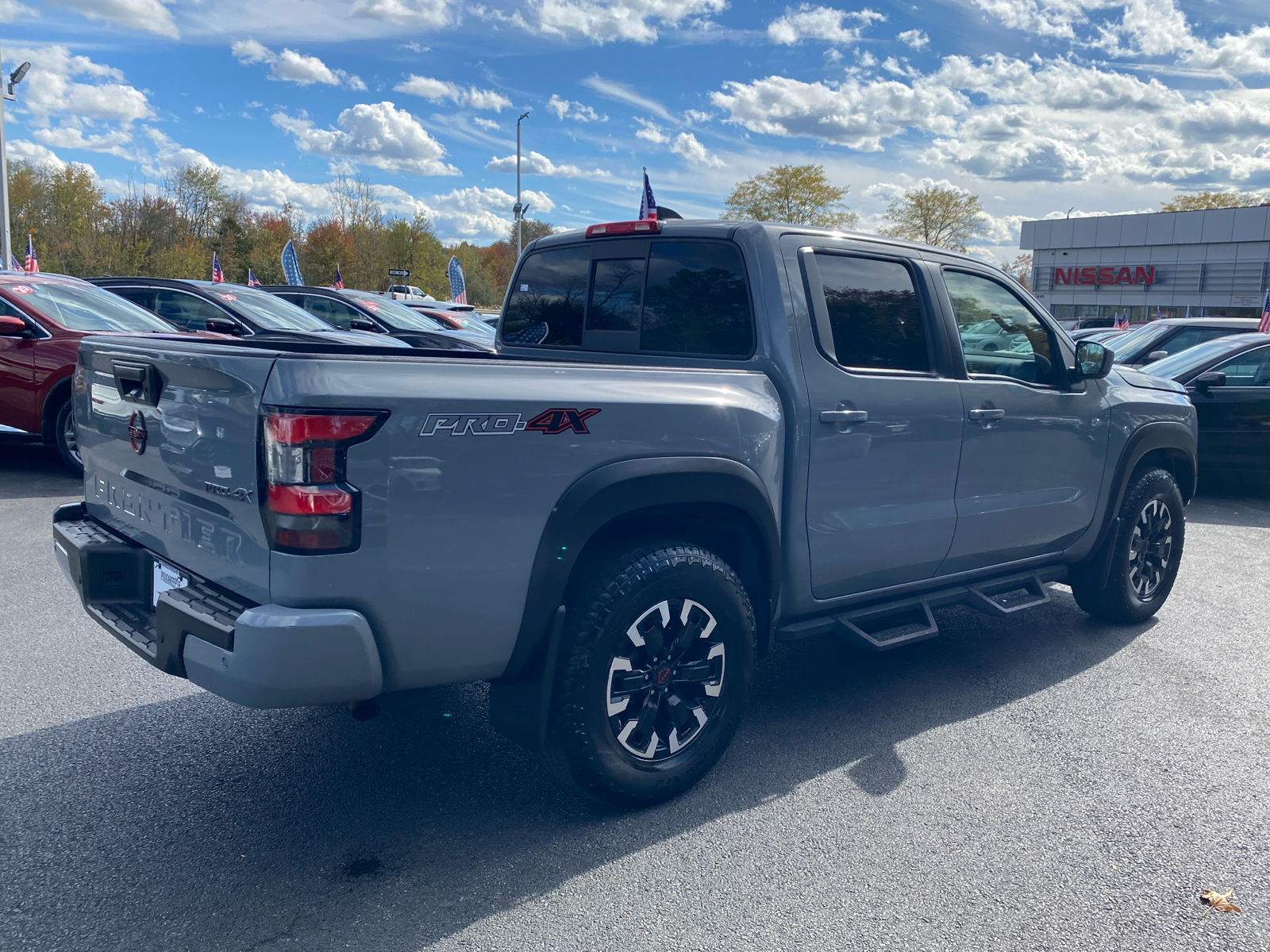 2022 Nissan Frontier PRO-4X 7