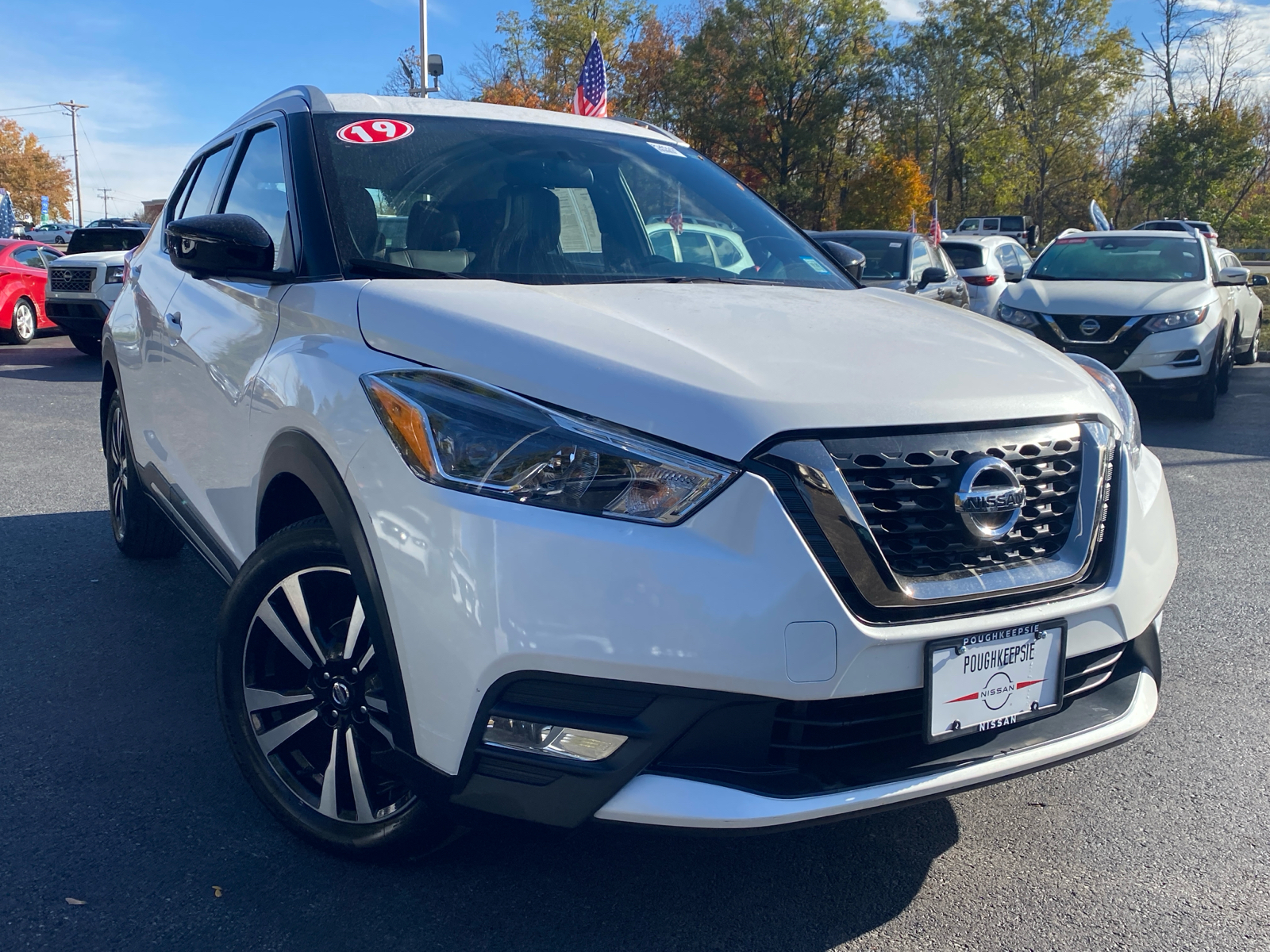 2019 Nissan Kicks SR 1