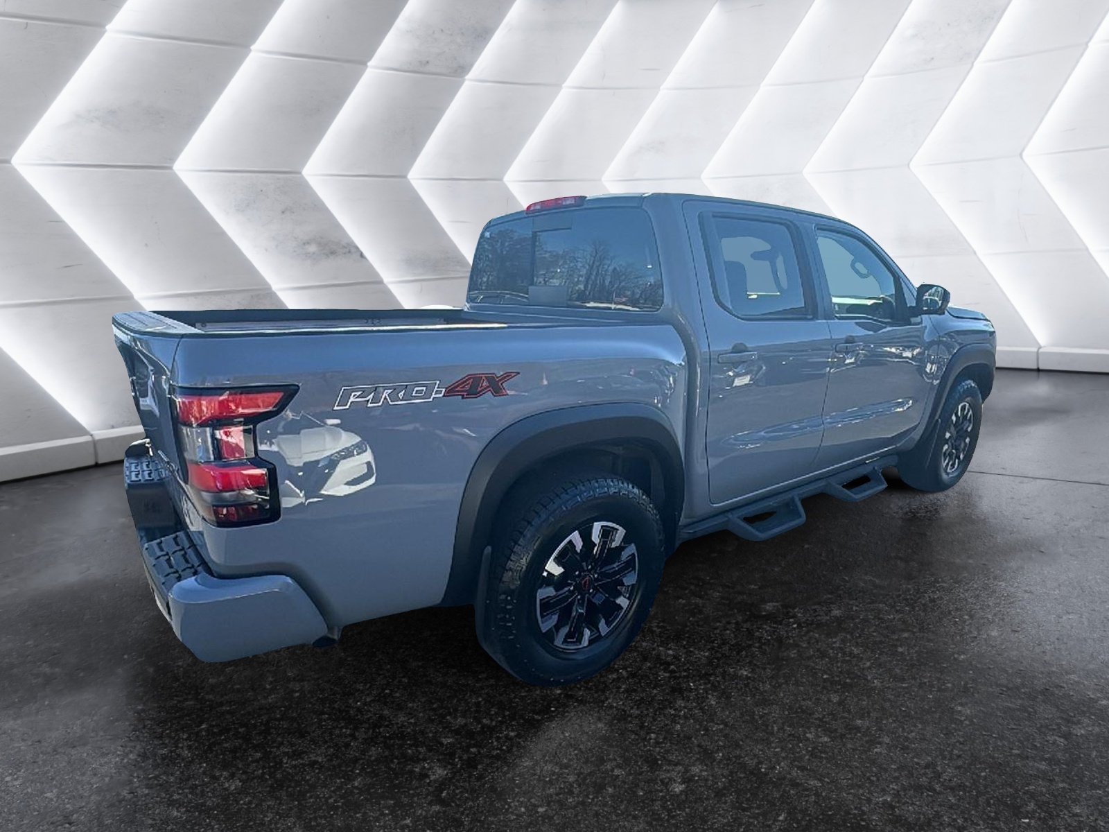 2023 Nissan Frontier PRO-4X 6