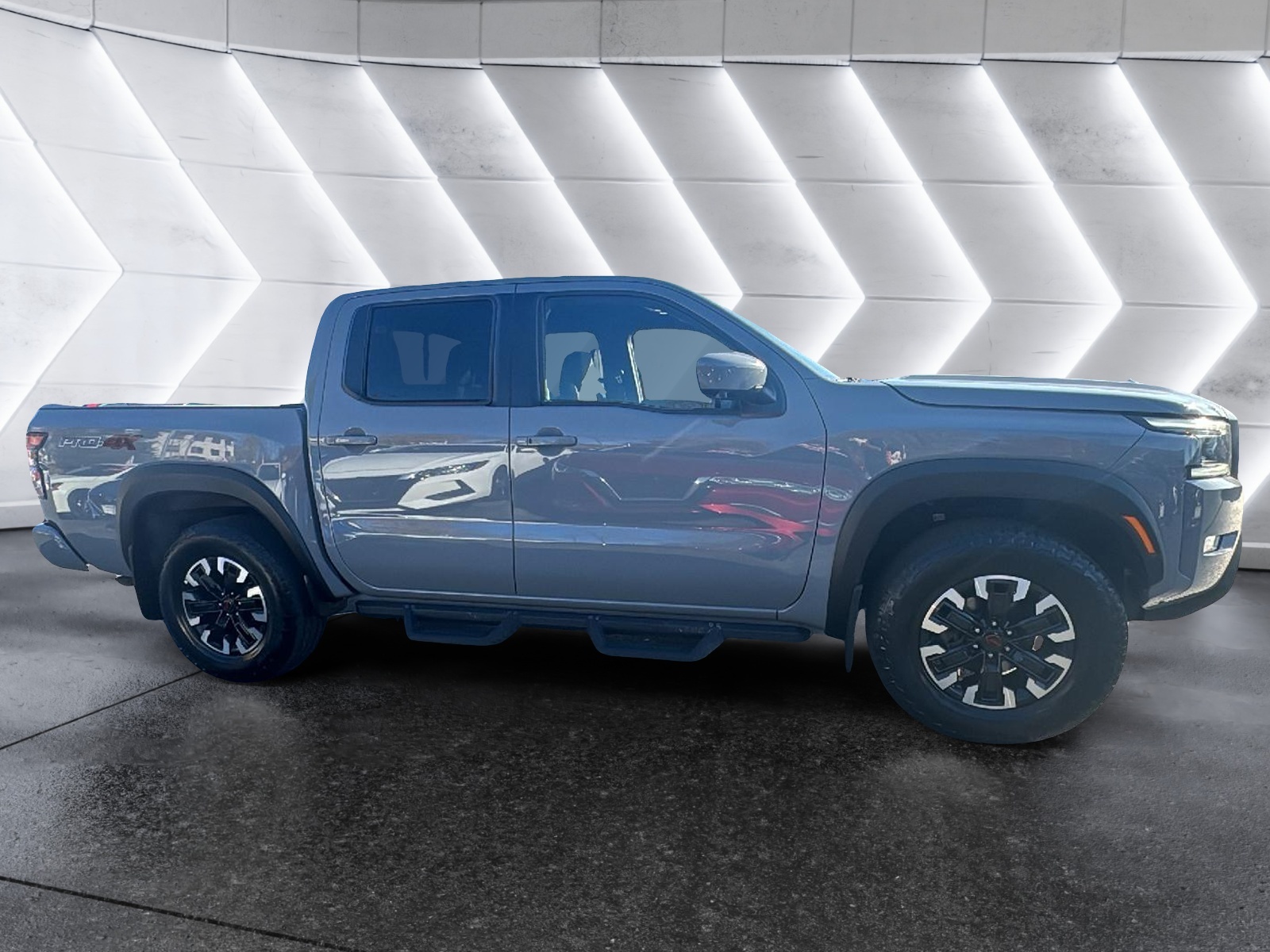 2023 Nissan Frontier PRO-4X 7