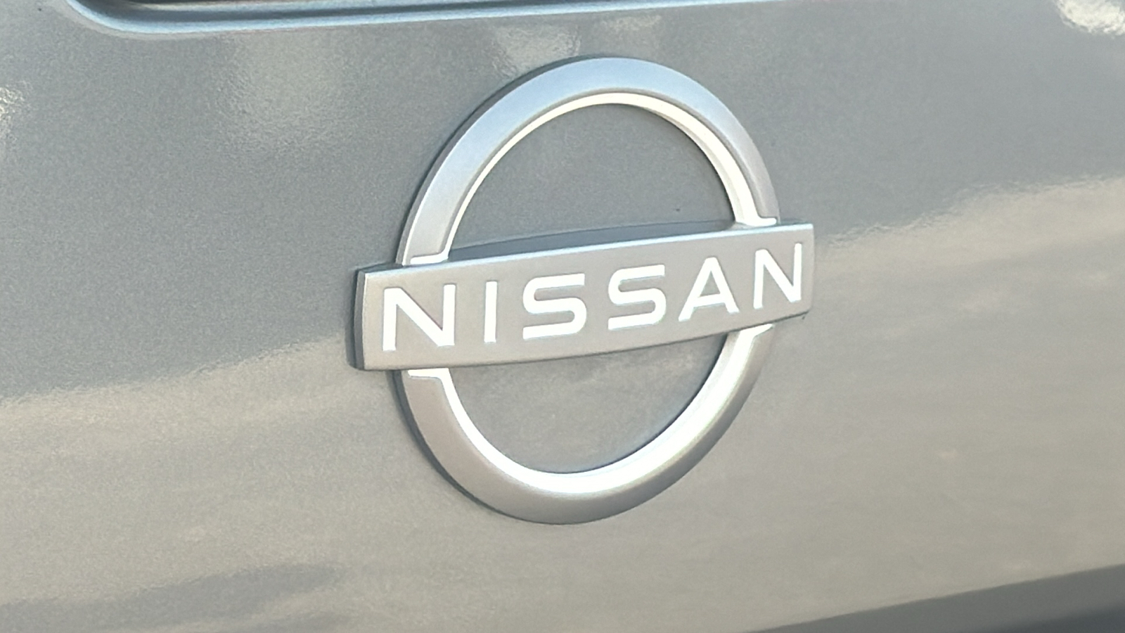 2022 Nissan Frontier SV 12