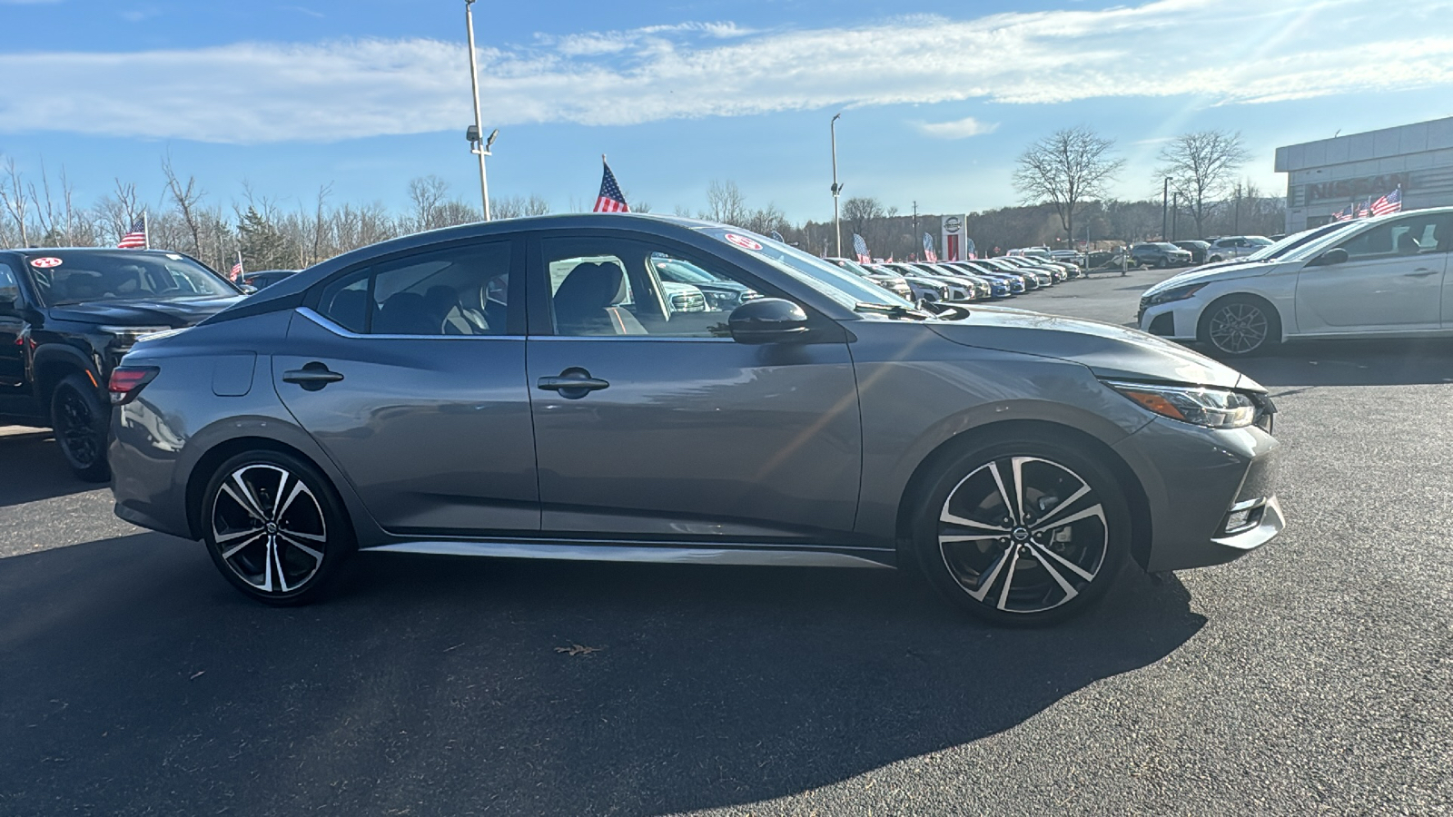 2022 Nissan Sentra SR 9