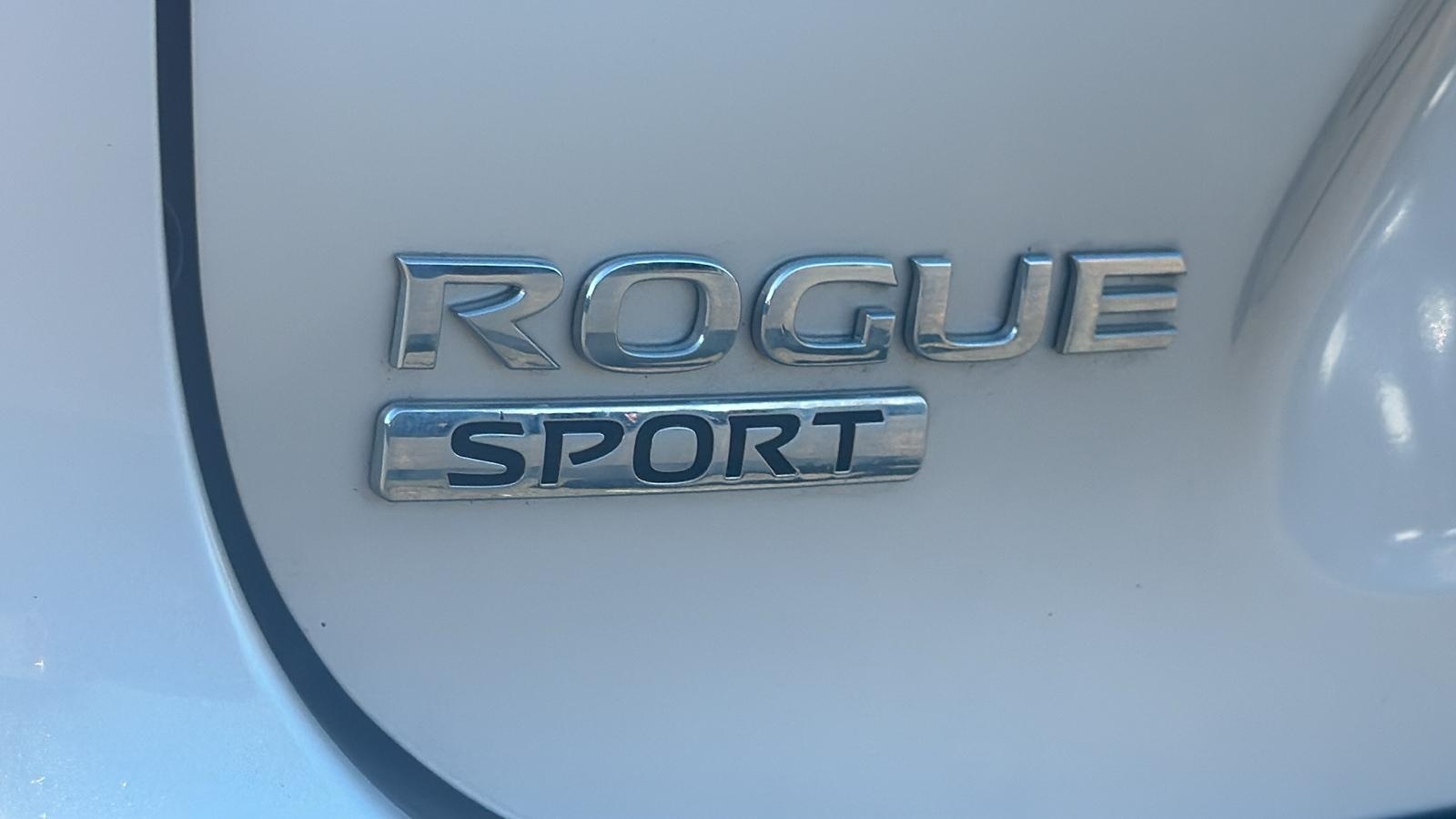 2017 Nissan Rogue Sport S 7