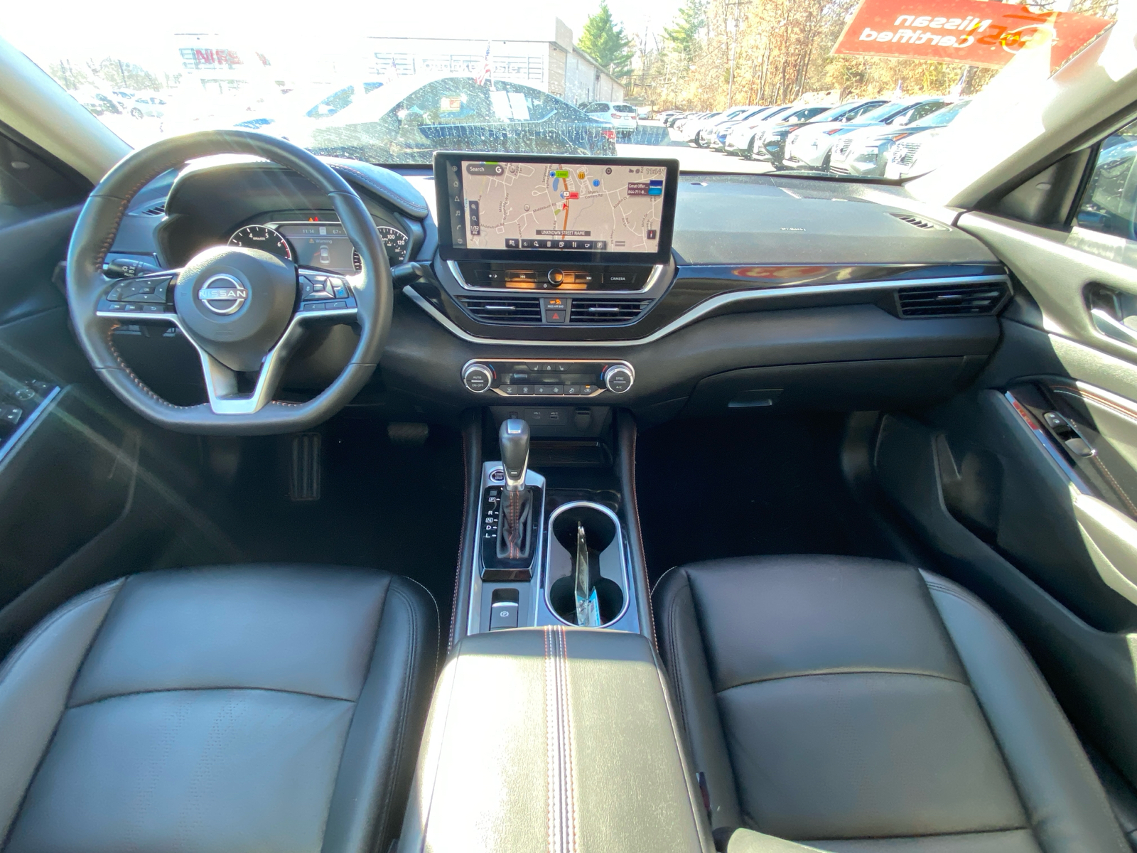 2023 Nissan Altima 2.0 SR 9